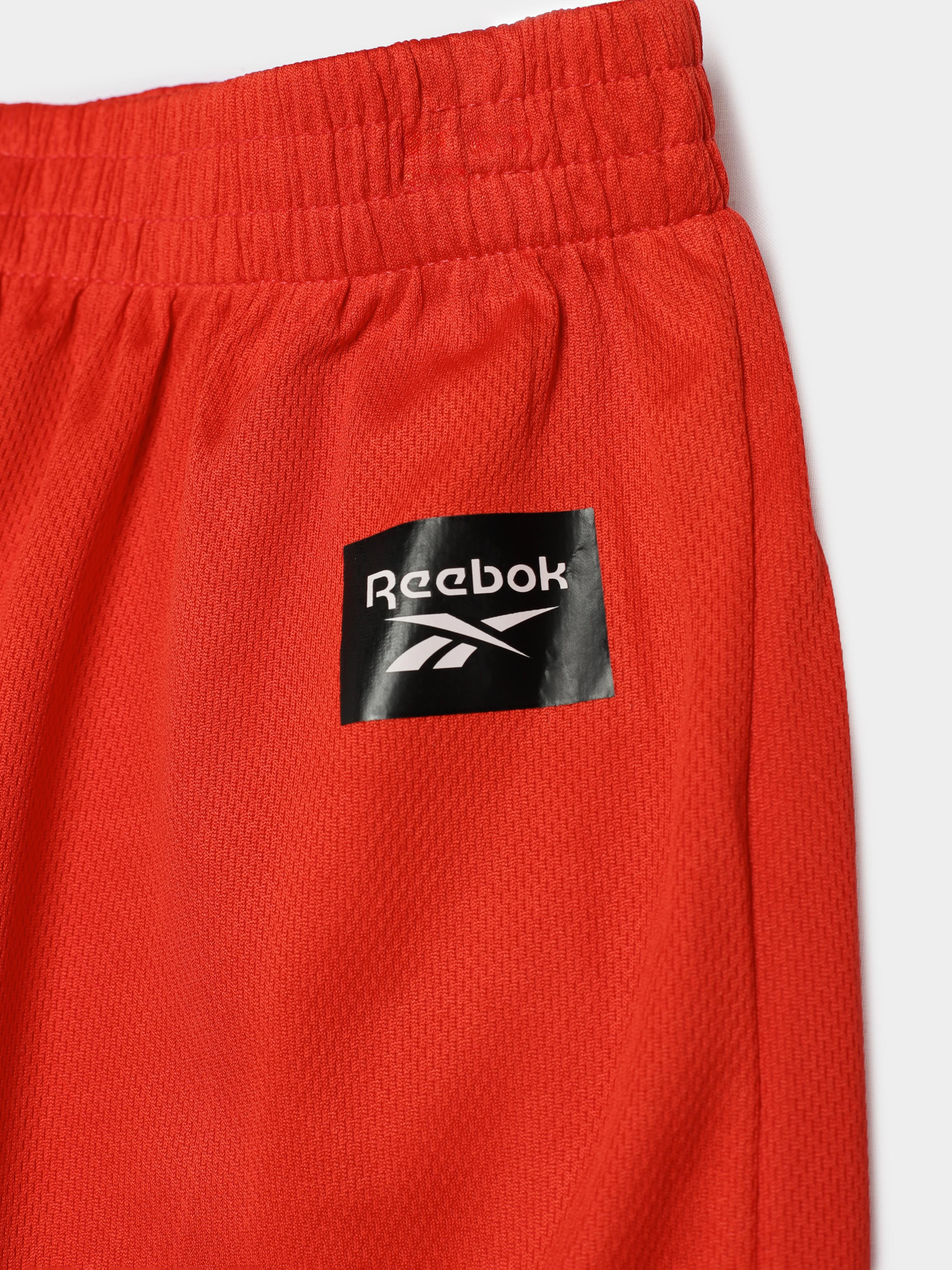 Шорты Reebok модель S9038RB8_BLACK/RED Шорты Reebok модель S9038RB8_BLACK/RED Фото