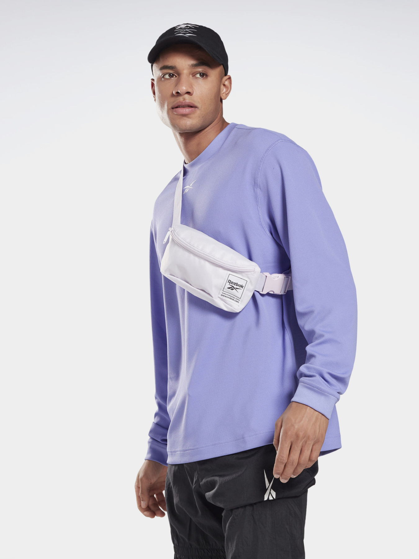 Сумки Reebok WORKOUT READY модель GM5877 Сумки Reebok WORKOUT READY модель GM5877 Фото