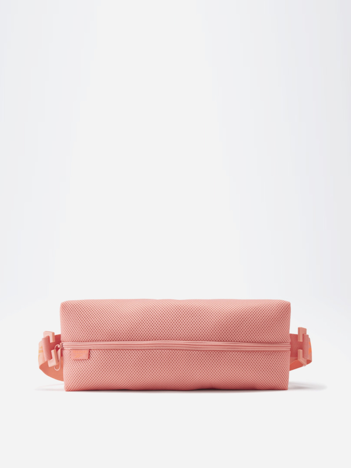 Сумки Reebok MYT Imagiro Bag модель GM5977 Сумки Reebok MYT Imagiro Bag модель GM5977 Фото