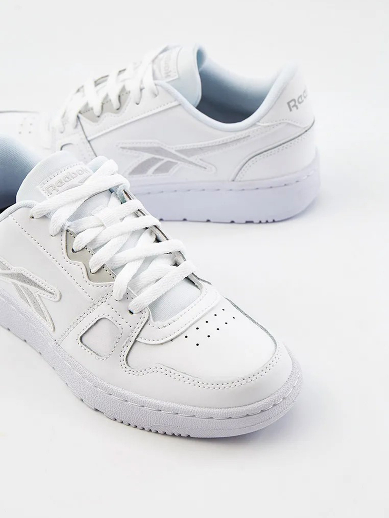 Кеди Reebok RESONATOR LOW модель GZ2714 Фото