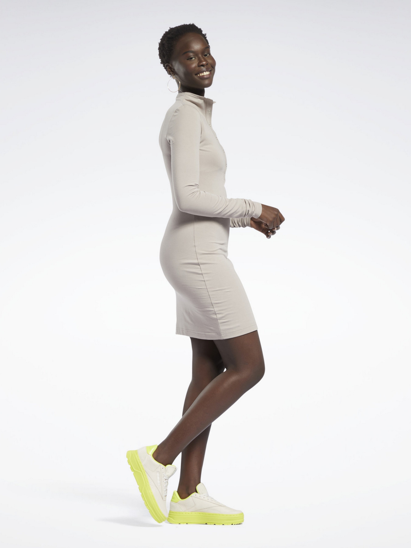 Сукні Reebok CL WDE SLIM DRESS модель GR0363 Сукні Reebok CL WDE SLIM DRESS модель GR0363 Фото