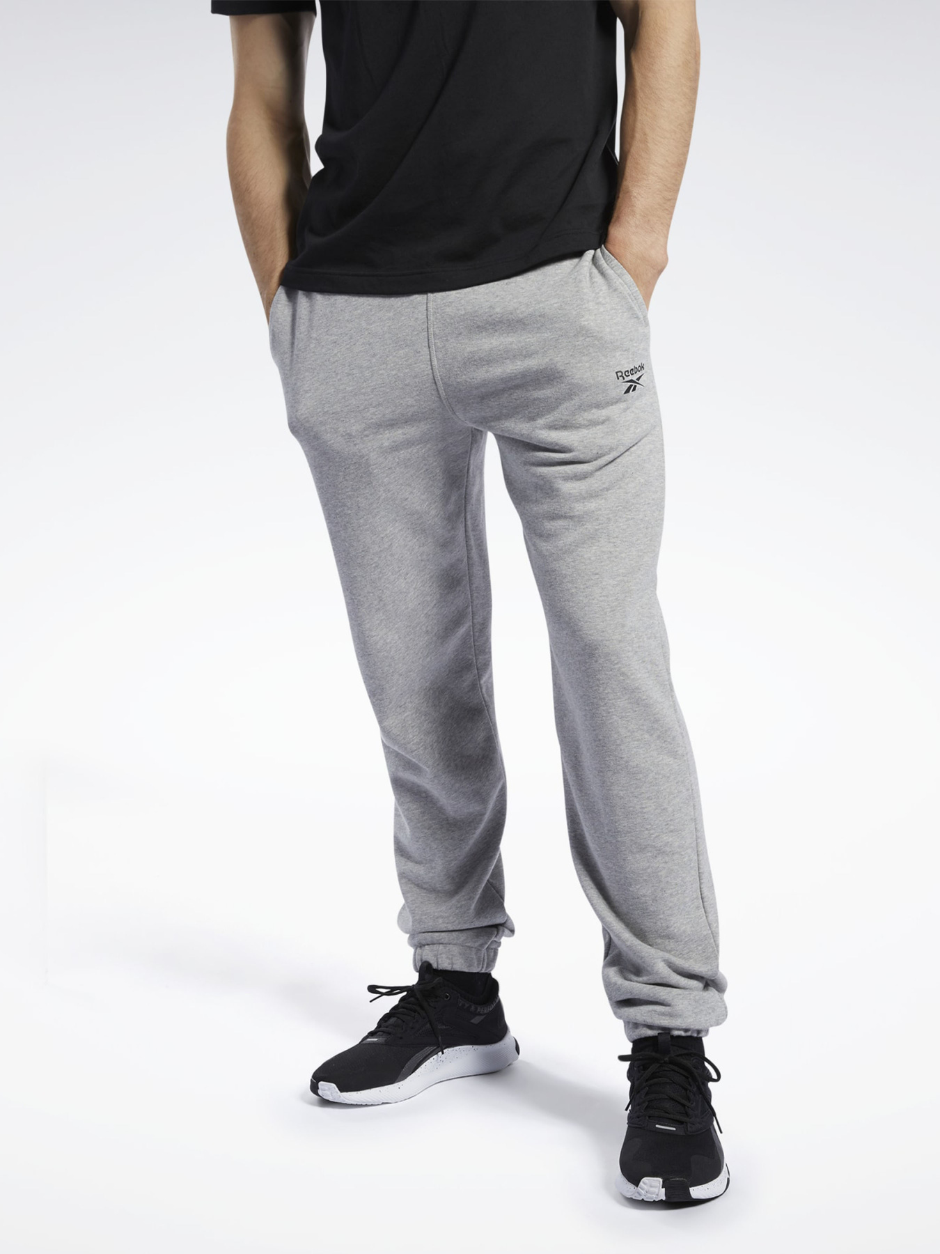 Штани Reebok Training Essentials модель FJ4682 Фото