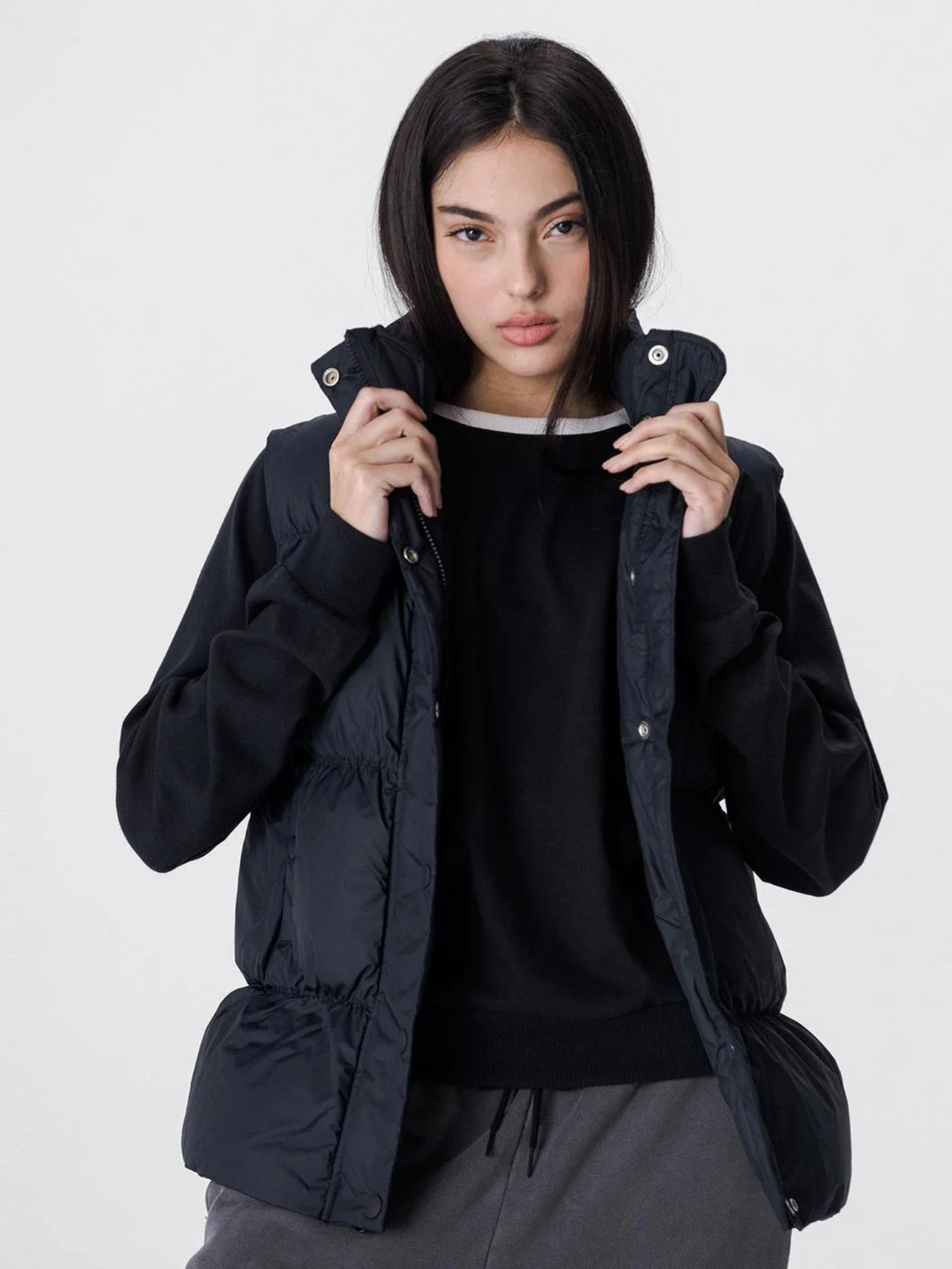 Куртки та дублянки CONVERSE Synthetic Super модель 10025203-001 Фото