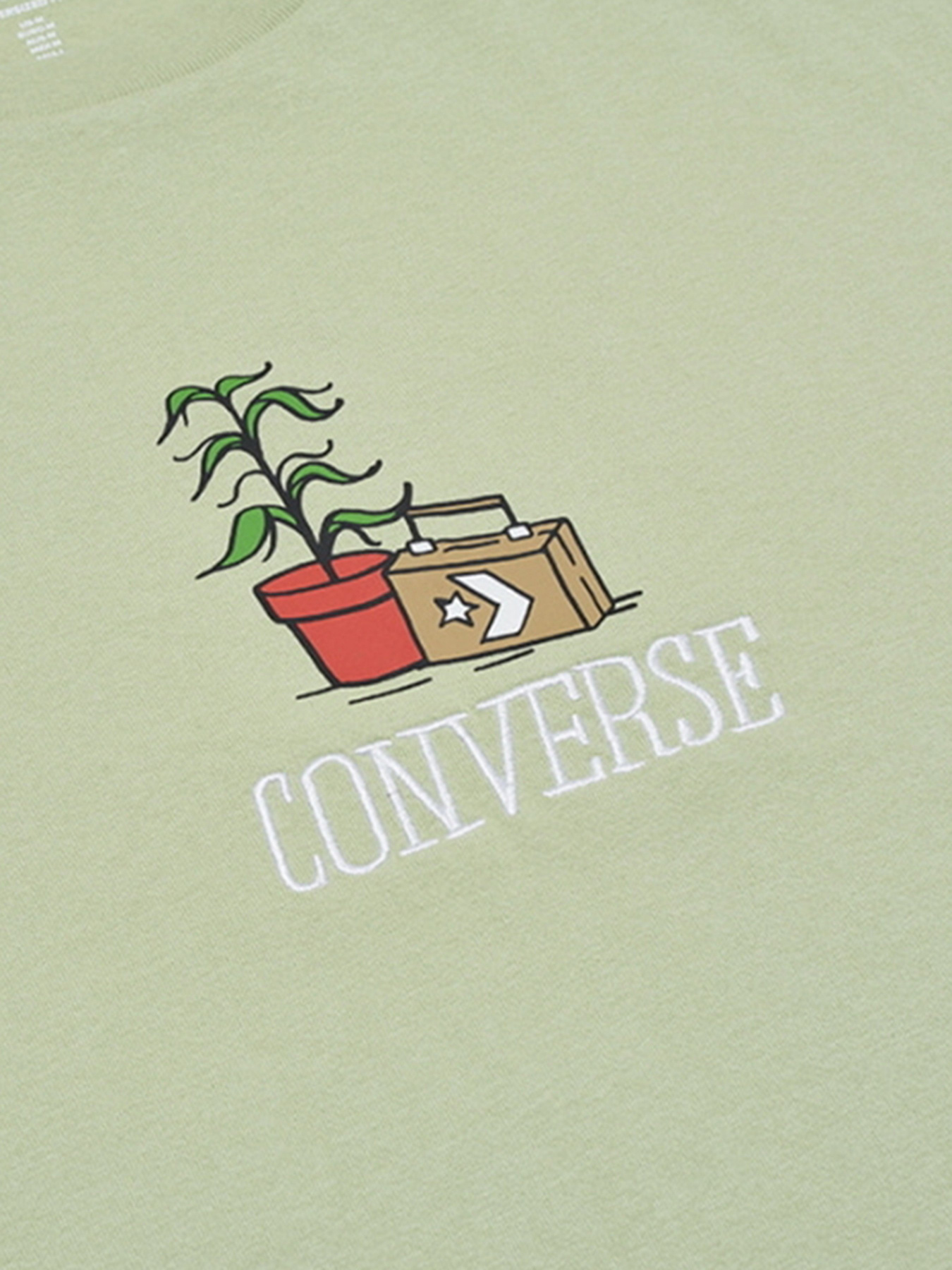 Футболки и поло CONVERSE Road Trip Graphic модель 10023266-372 Футболки и поло CONVERSE Road Trip Graphic модель 10023266-372 Фото