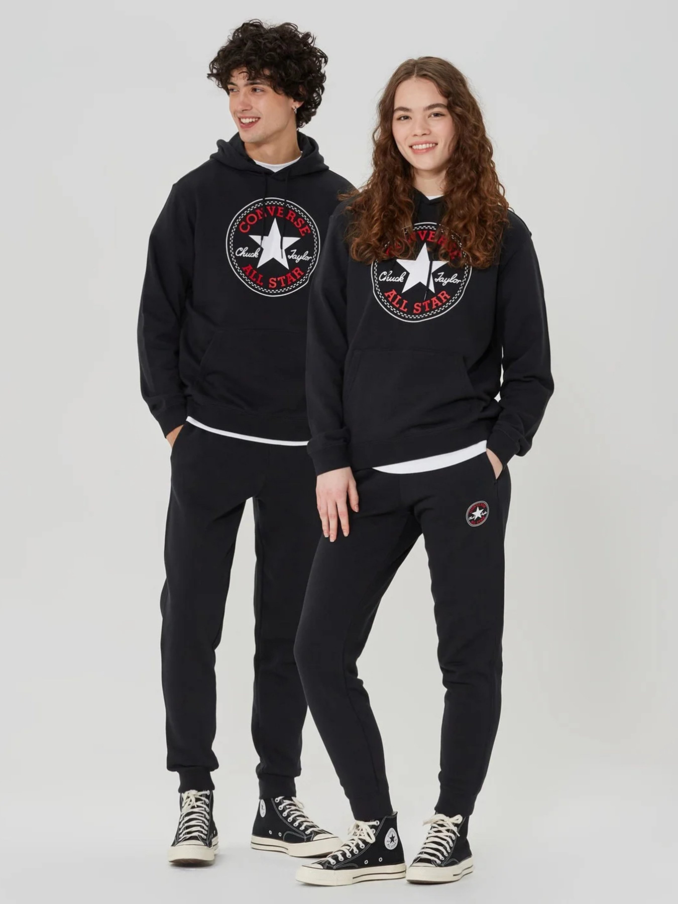 Штани CONVERSE Stand Fit Chuck Patch модель 10025420-001 Штани CONVERSE Stand Fit Chuck Patch модель 10025420-001 Фото