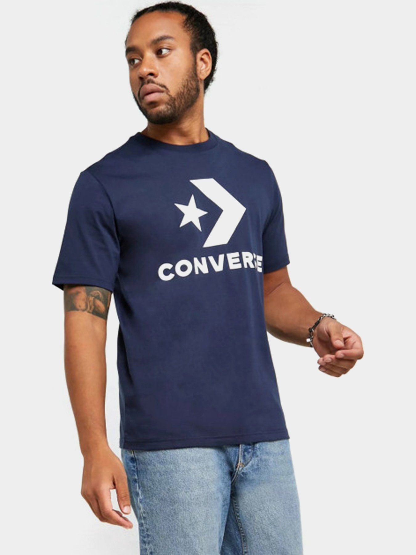 Футболки и поло CONVERSE Chuck Taylor Star Chevron модель 10018568-467 Футболки и поло CONVERSE Chuck Taylor Star Chevron модель 10018568-467 Фото