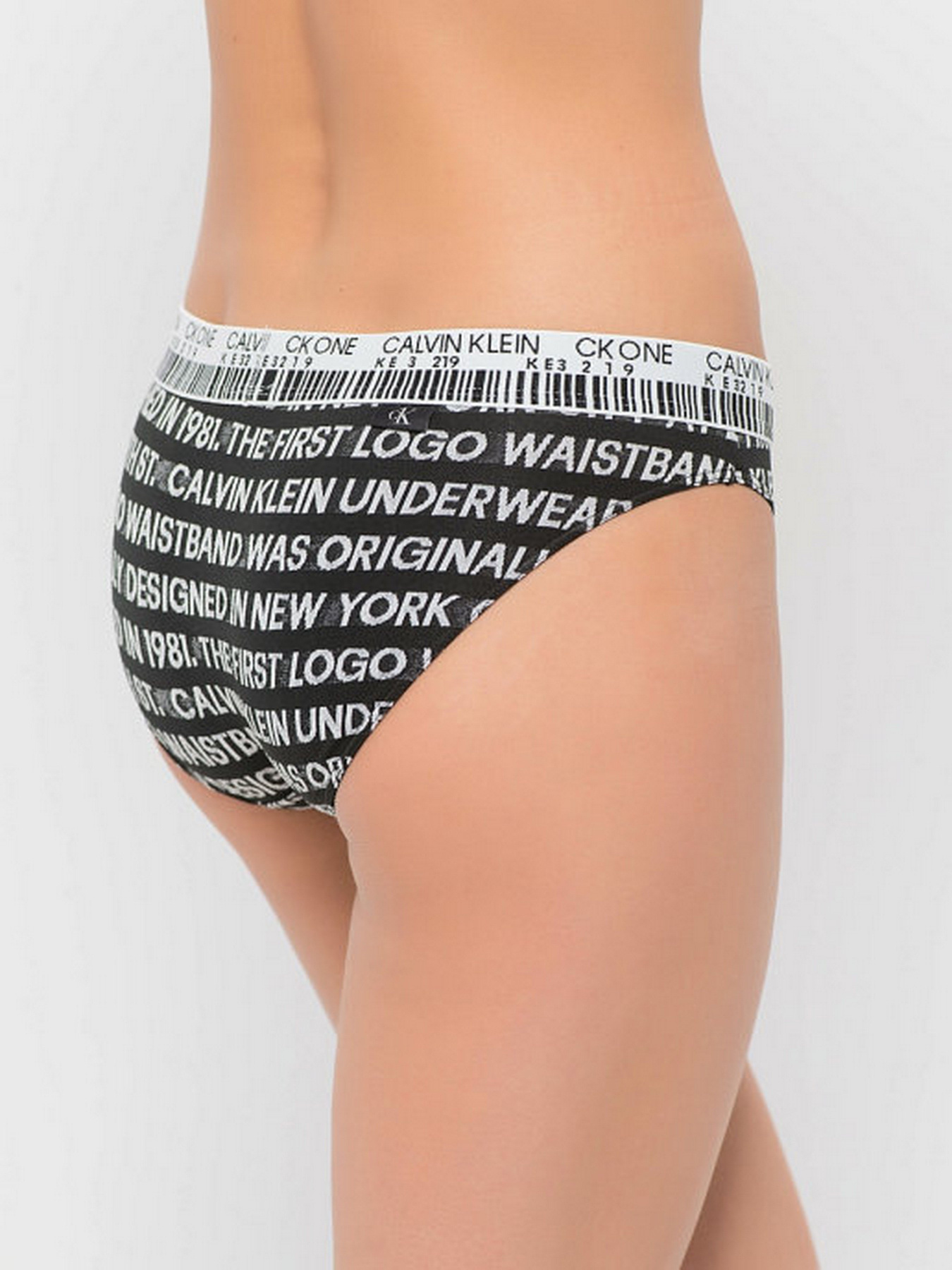 Нижнее белье Calvin Klein Underwear модель QF6186E_B0C Нижнее белье Calvin Klein Underwear модель QF6186E_B0C Фото