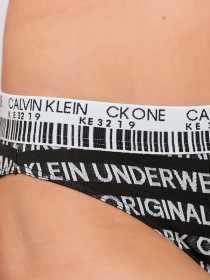 Нижнее белье Calvin Klein Underwear модель QF6186E_B0C Фото
