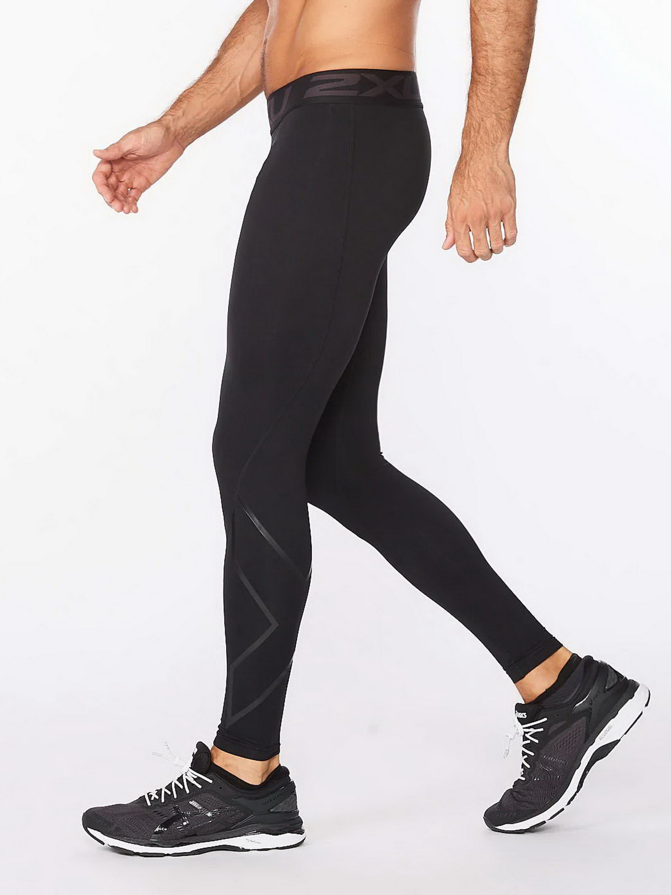 Брюки 2XU Ignition модель MA6552b-BLK/NRO Фото