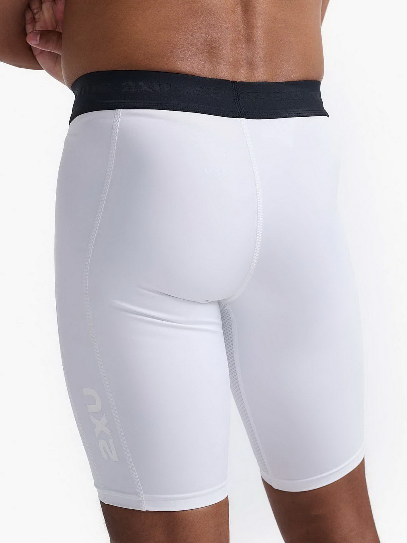 Шорты 2XU Base Layer модель MA7198b-WHT/WHT Шорты 2XU Base Layer модель MA7198b-WHT/WHT Фото