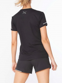 Футболки и поло 2XU Aero Tee модель WR6565a-BLK/SRF Фото