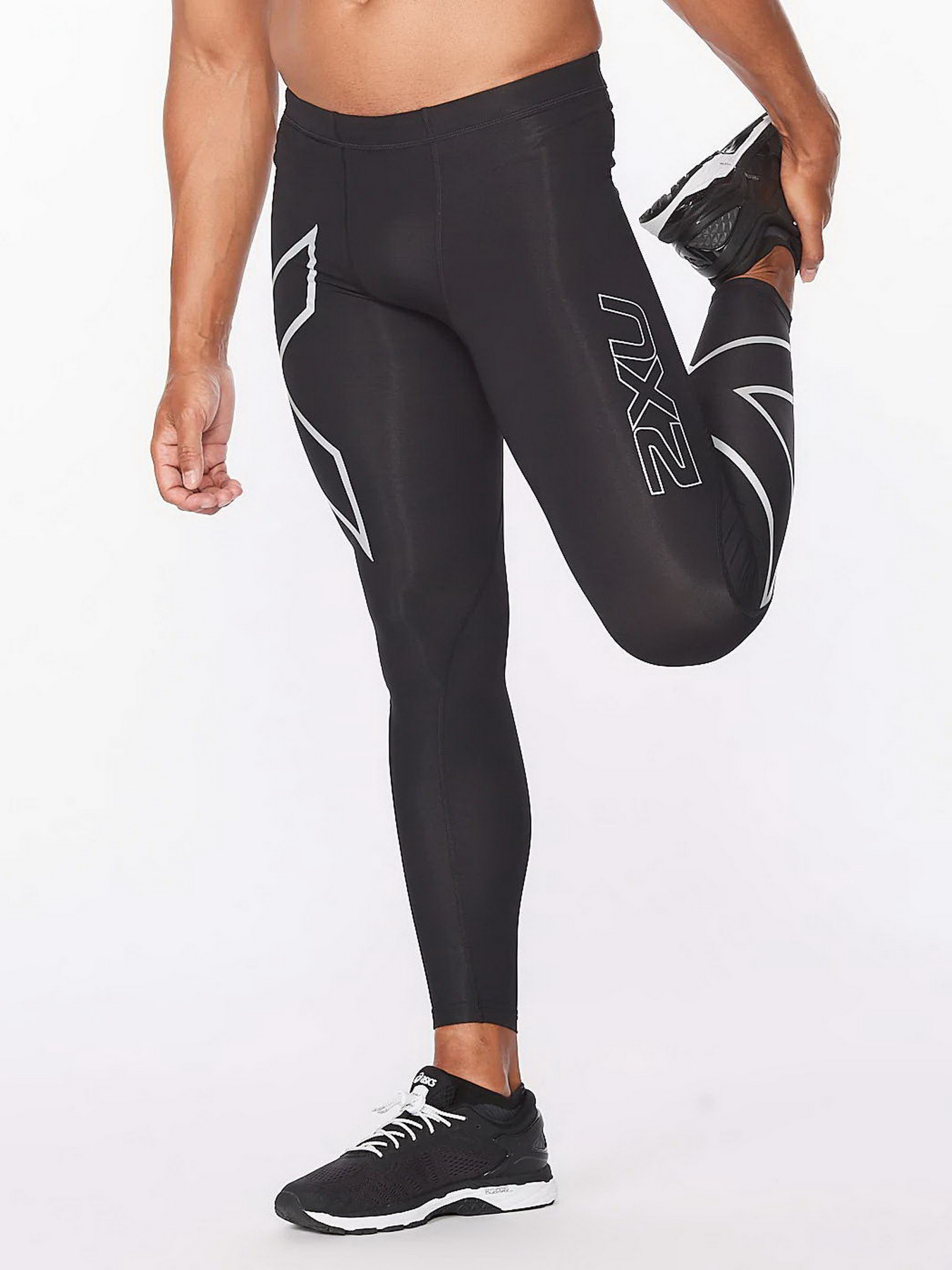 Штани 2XU Core модель MA3849b-BLK/SIL Штани 2XU Core модель MA3849b-BLK/SIL Фото