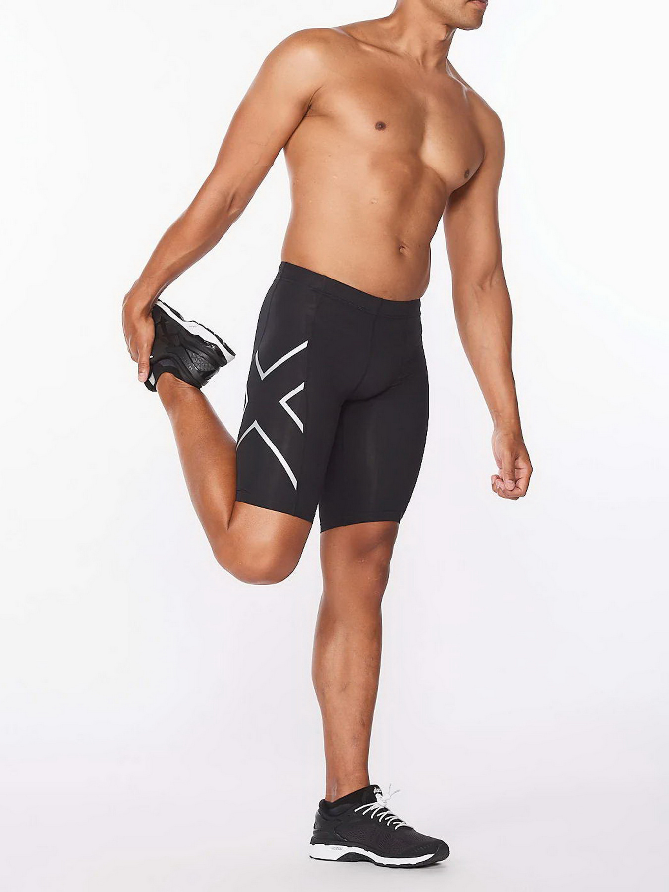 Шорти 2XU Core модель MA3851b-BLK/SIL Фото