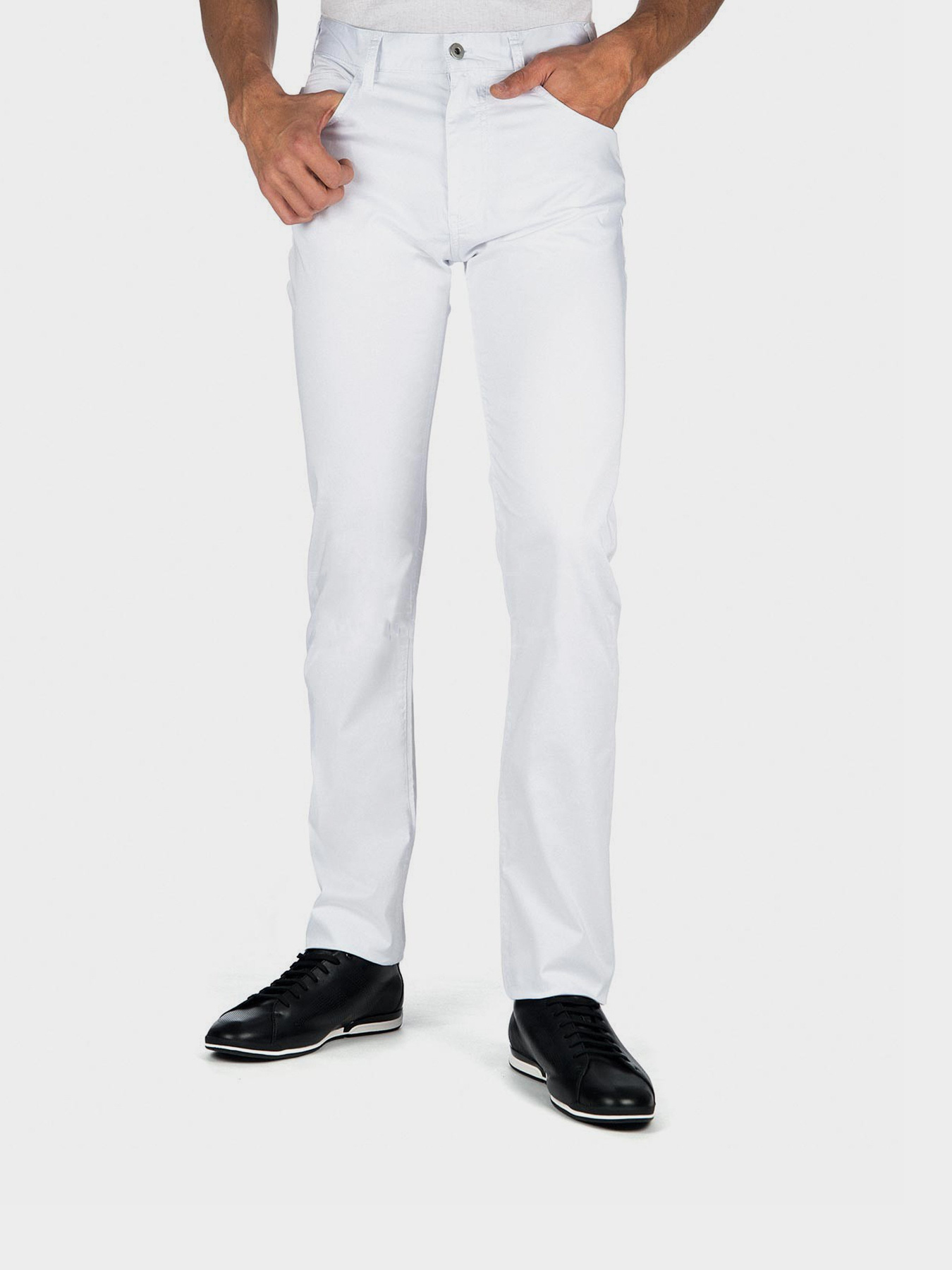 Джинси Emporio Armani Slim модель 3G1J06-1N4YZ-0128 Фото