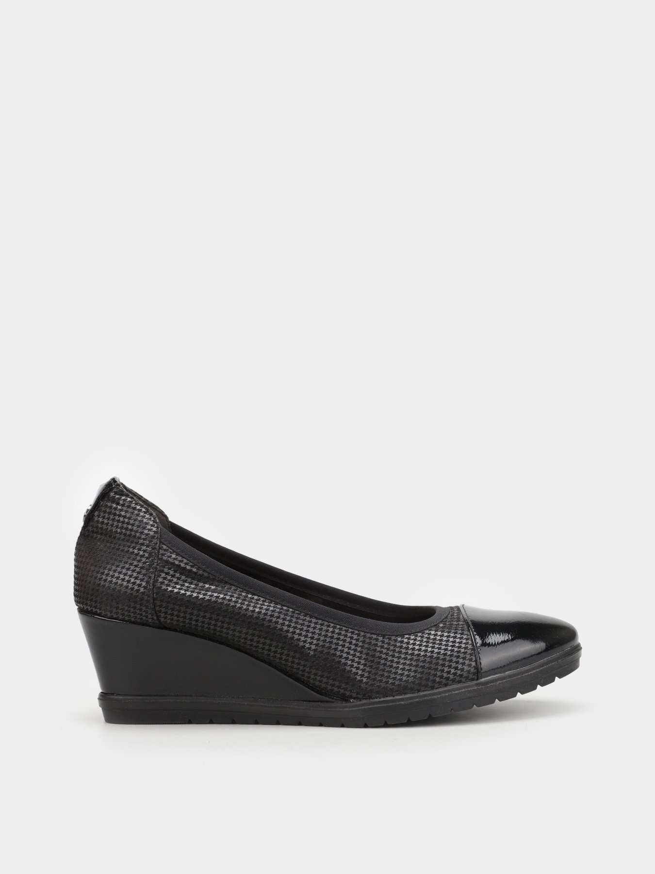 Туфлі та лофери Tamaris модель 22412-23-006 BLACK STRUCT. Фото