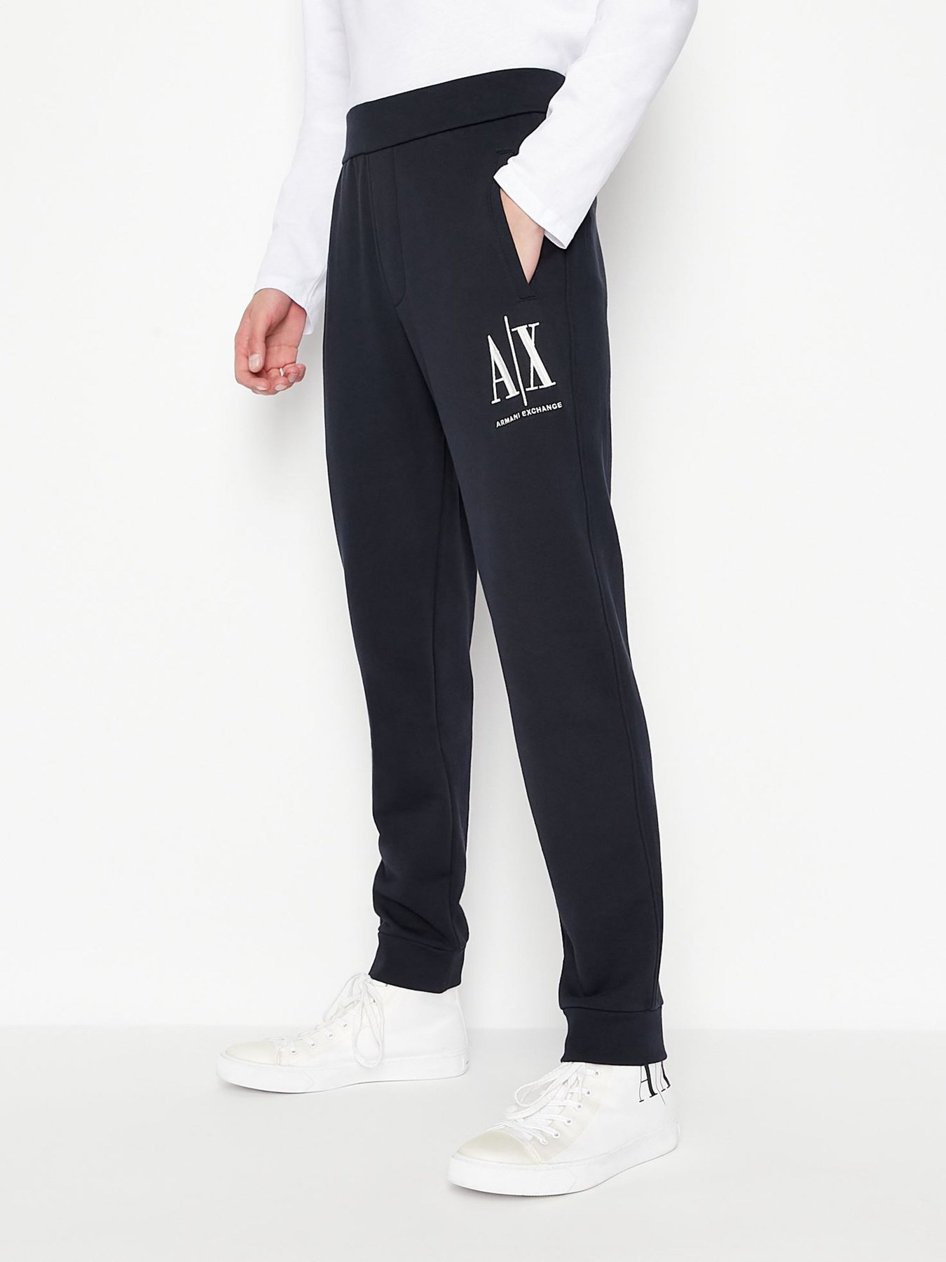 Брюки Armani Exchange модель 8NZPPA-ZJ1ZZ-1510 Фото