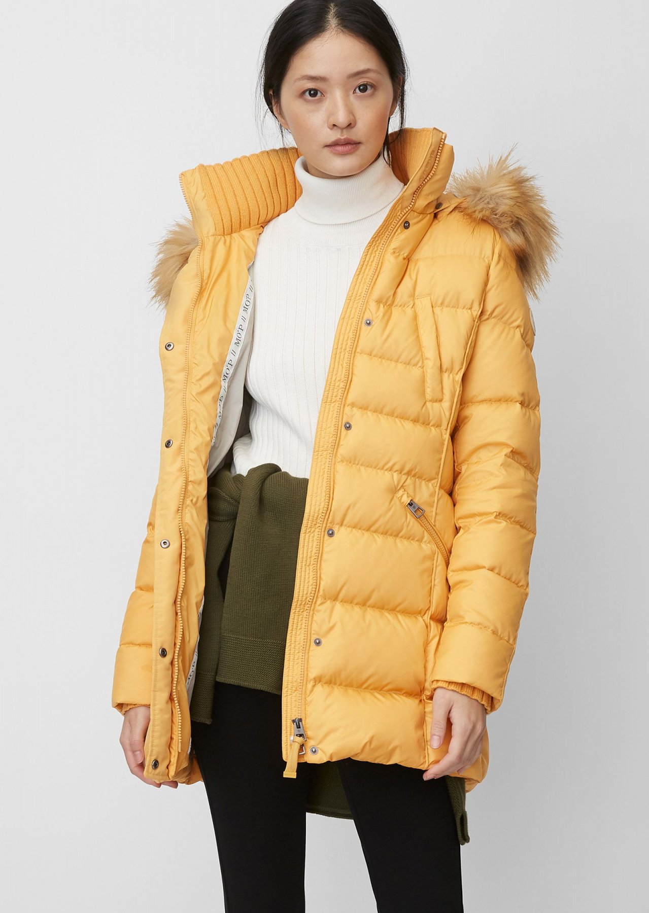 Куртки и дубленки Marc O’Polo модель 909032971143-241 Фото