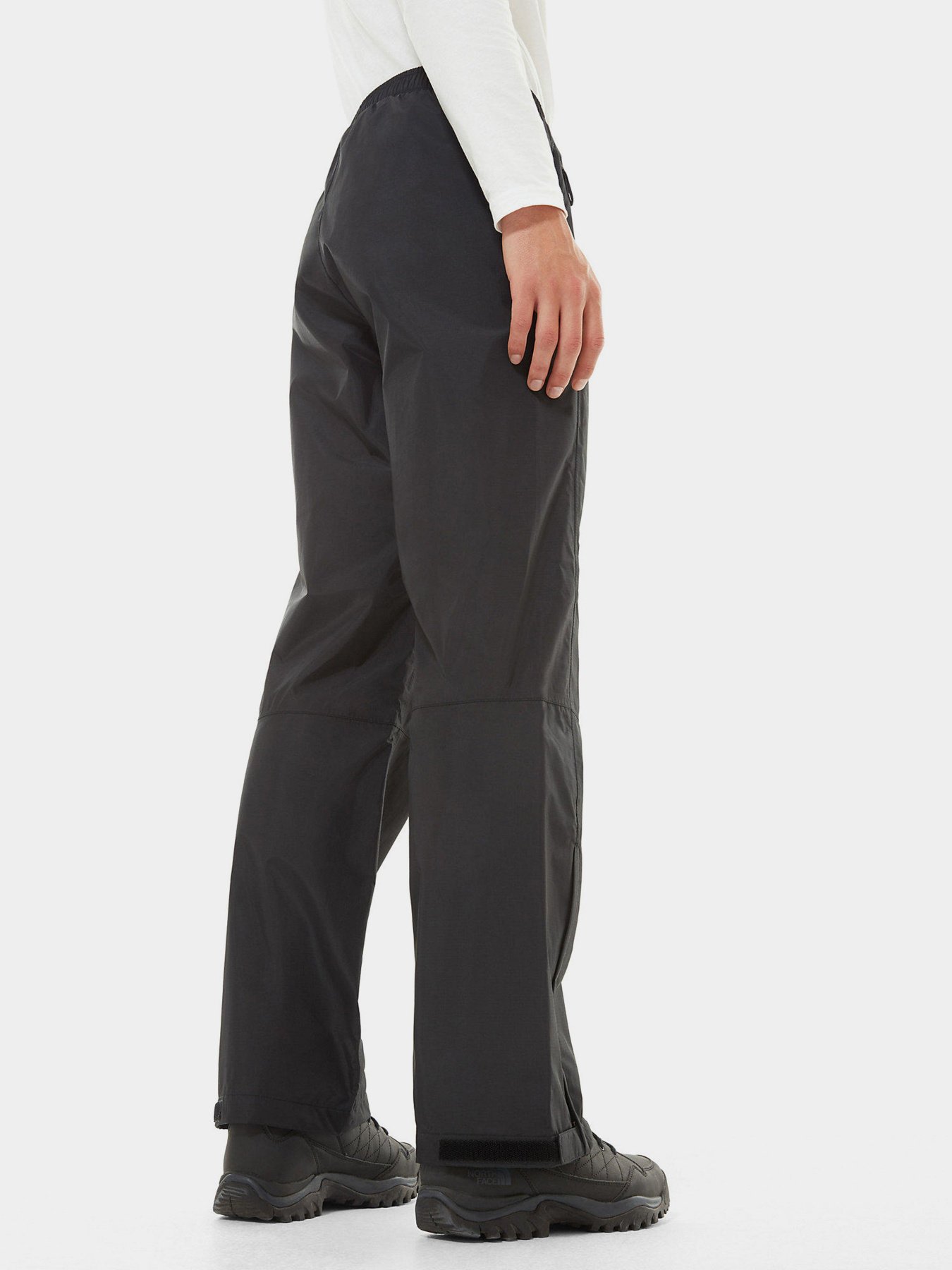 Штани The North Face Resolve Rain Pant модель NF00AFYUJK31 Штани The North Face Resolve Rain Pant модель NF00AFYUJK31 Фото