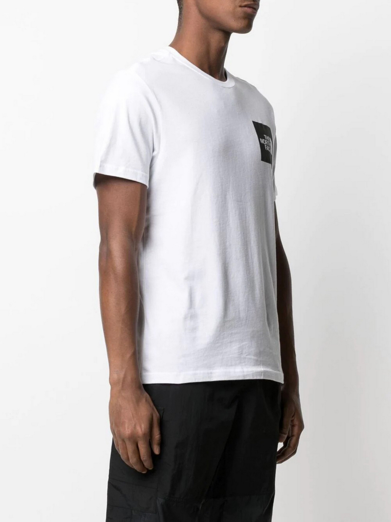 Футболки и поло The North Face S/S Fine Tee модель NF00CEQ5LA91 Фото