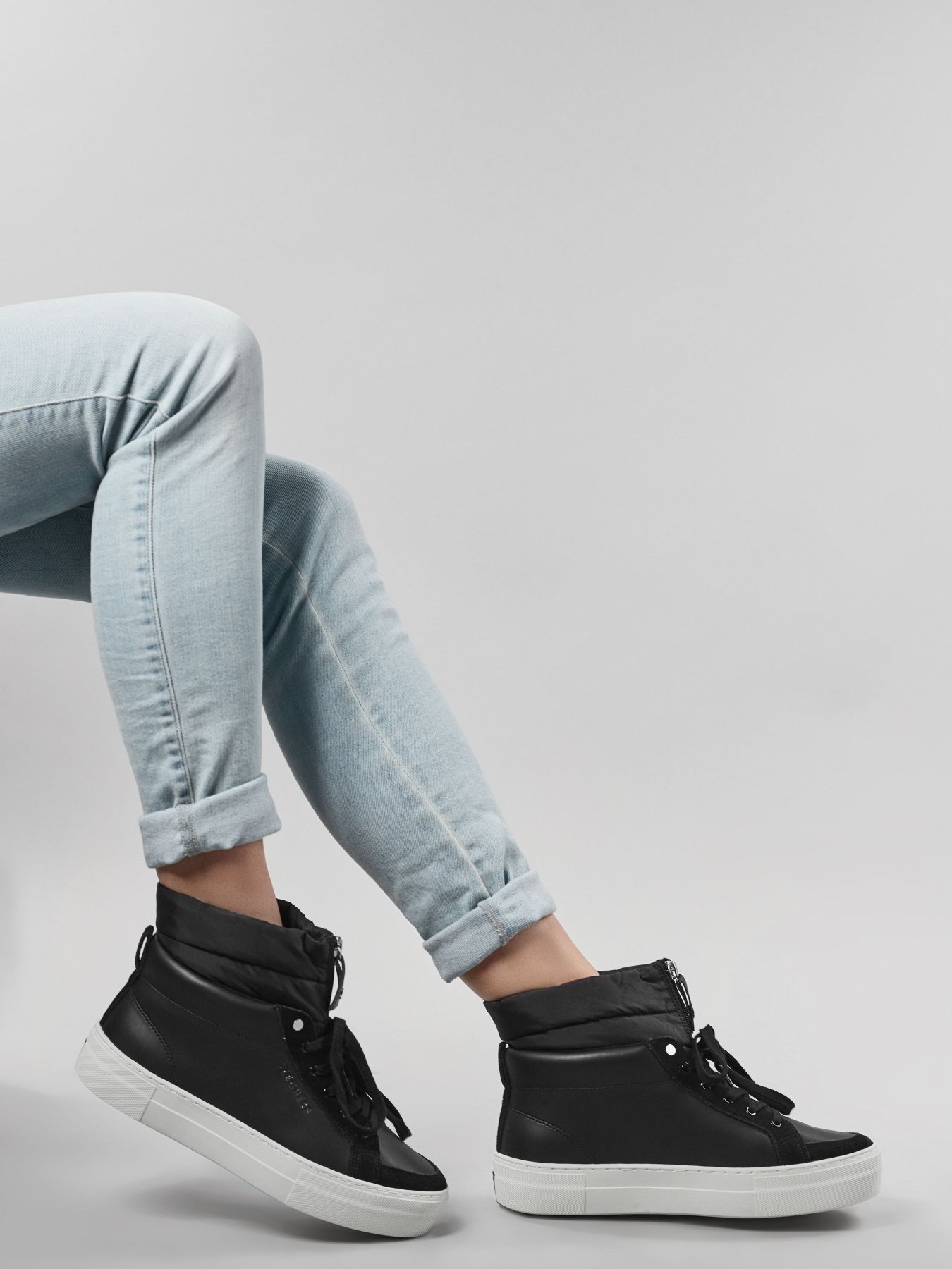 Черевики та чоботи Skechers Alba - Winter Street модель 73585 BLK Фото