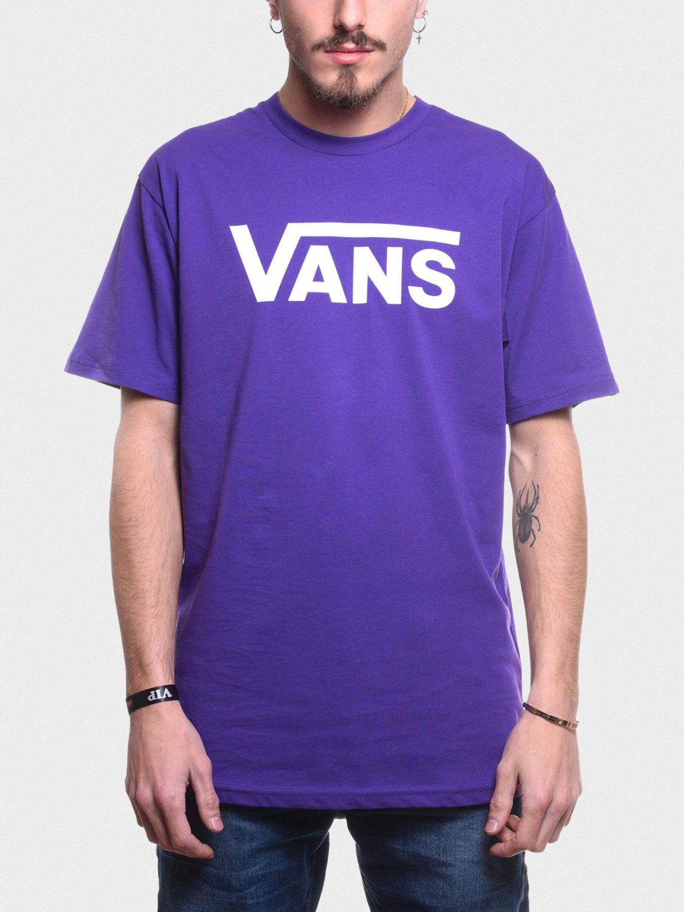 Футболки і поло Vans CLASSIC модель VN000GGGYMM Фото