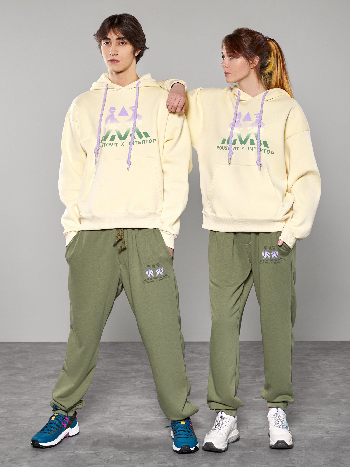 Худи и свитшоты POUSTOVIT X INTERTOP модель ITOPPOUS(худиУЖ)04 Фото