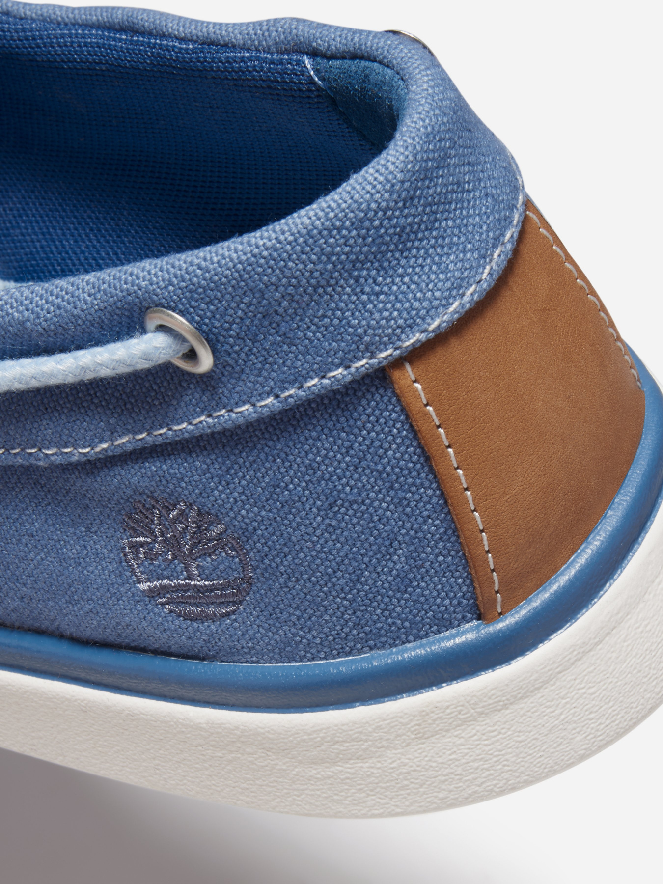 Сліпони та мокасини Timberland Gateway Pier модель TB0A2C88Y87 Сліпони та мокасини Timberland Gateway Pier модель TB0A2C88Y87 Фото