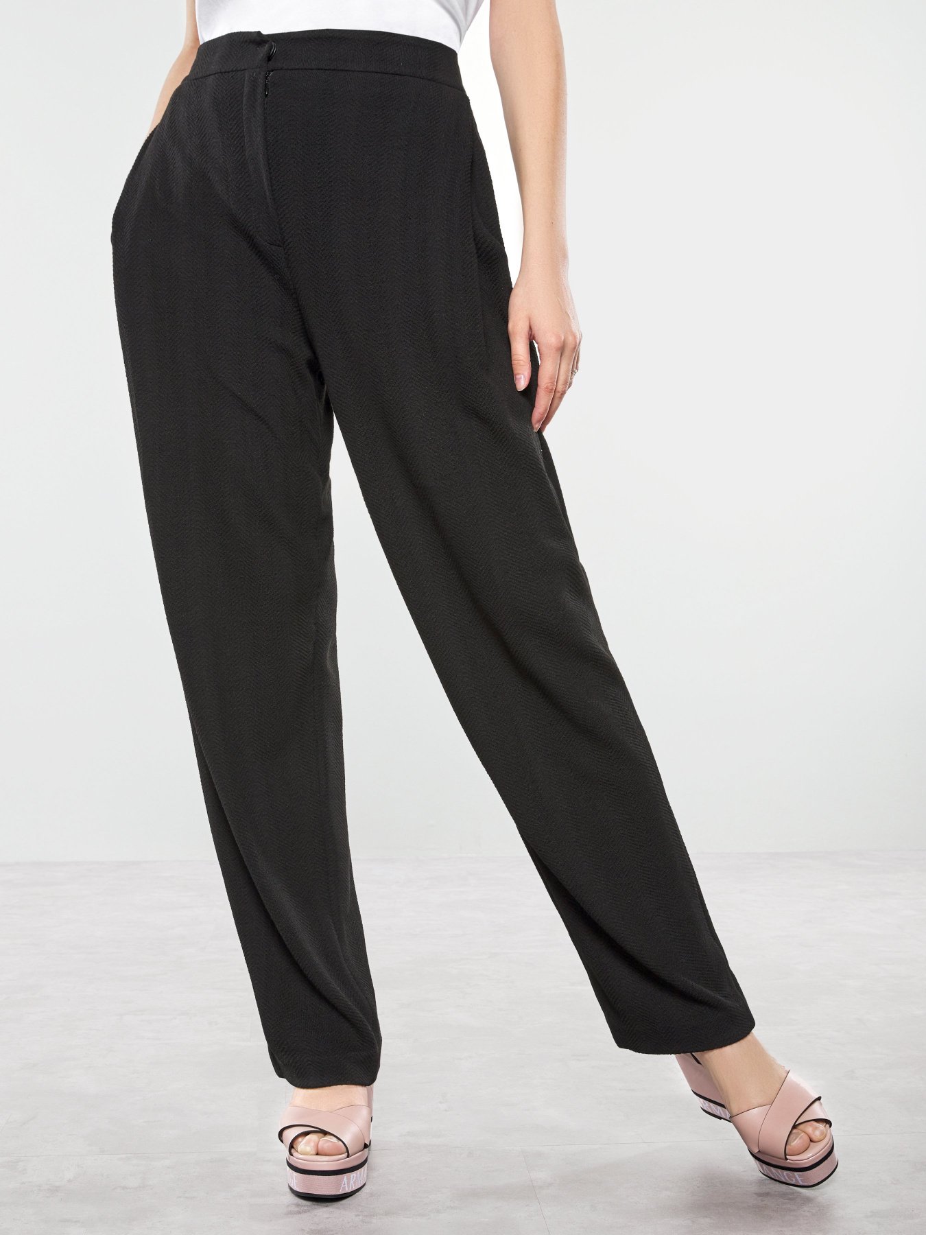 Брюки Emporio Armani модель 3H2P8F-2J83Z-0999 Фото