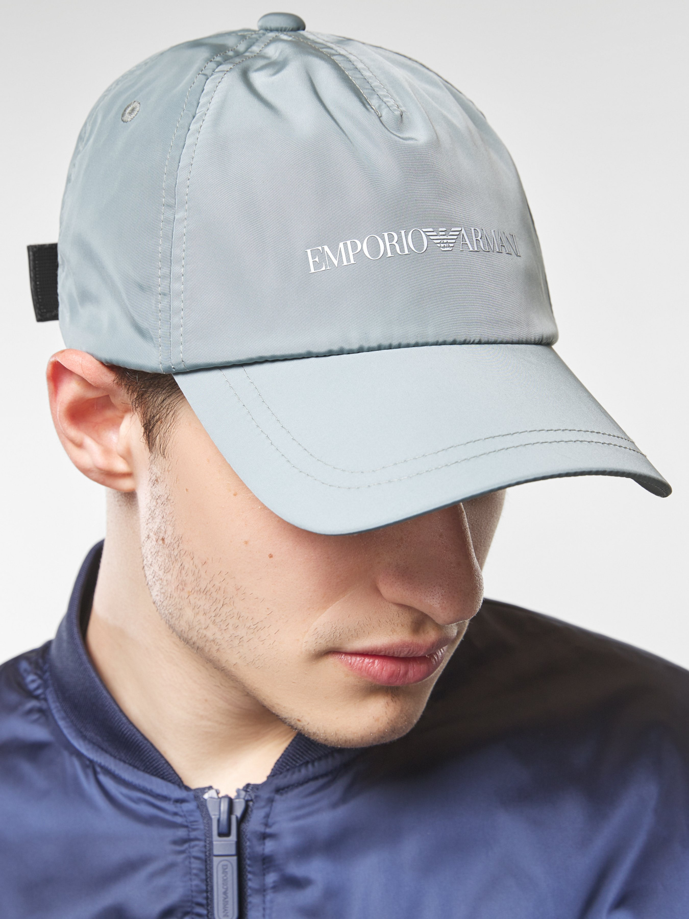 Шапки и кепки Emporio Armani модель 627519-0P559-00130 Фото