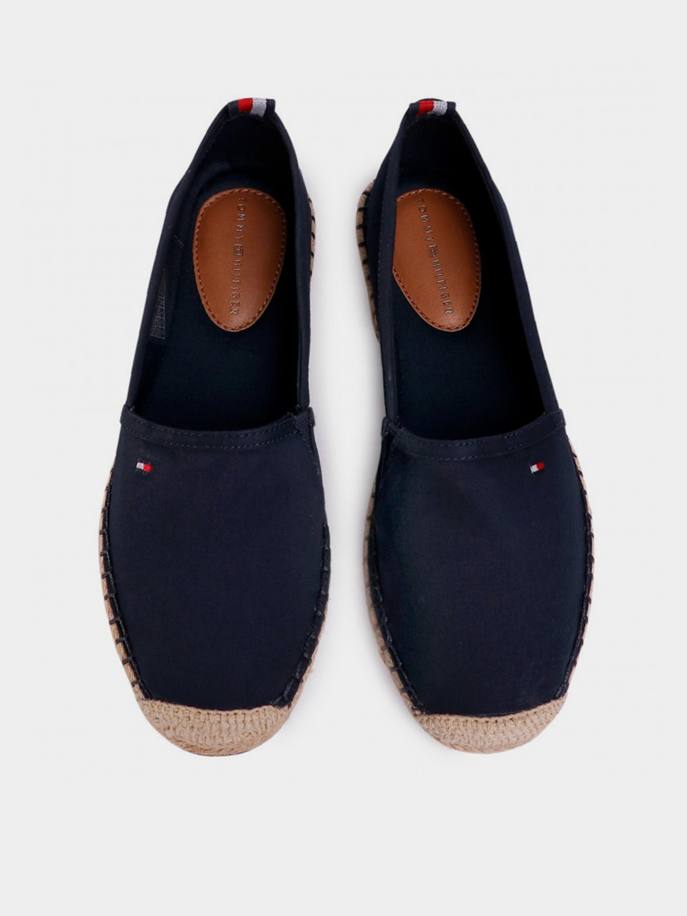 Слипоны и мокасины Tommy Hilfiger модель FW0FW04827-DW5 Слипоны и мокасины Tommy Hilfiger модель FW0FW04827-DW5 Фото