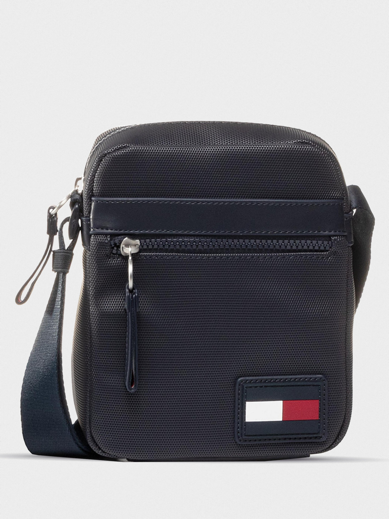 Сумки Tommy Hilfiger модель AM0AM05805-CJM Фото