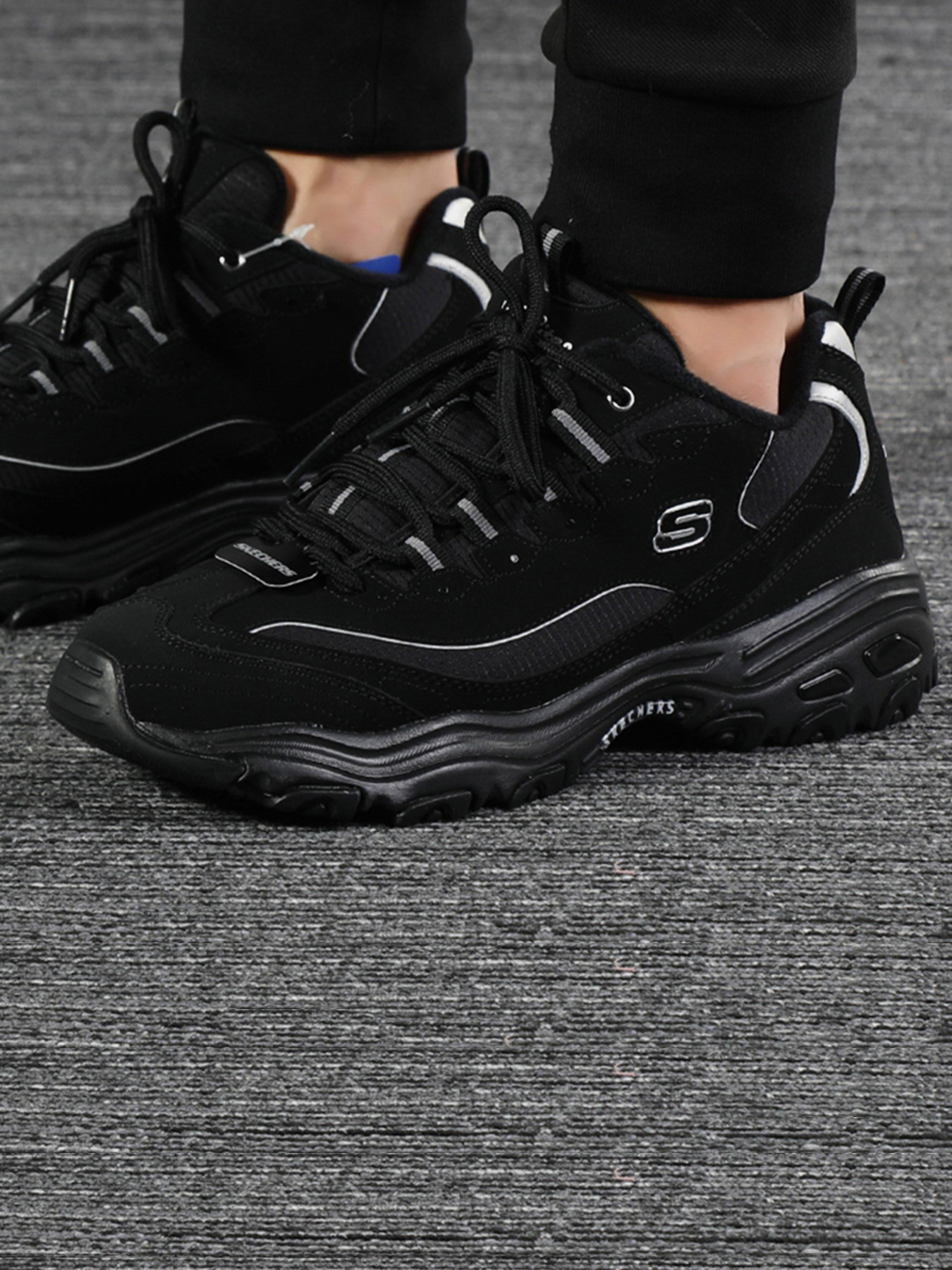 Кроссовки Skechers D'Lites модель 666063 BBK Кроссовки Skechers D'Lites модель 666063 BBK Фото