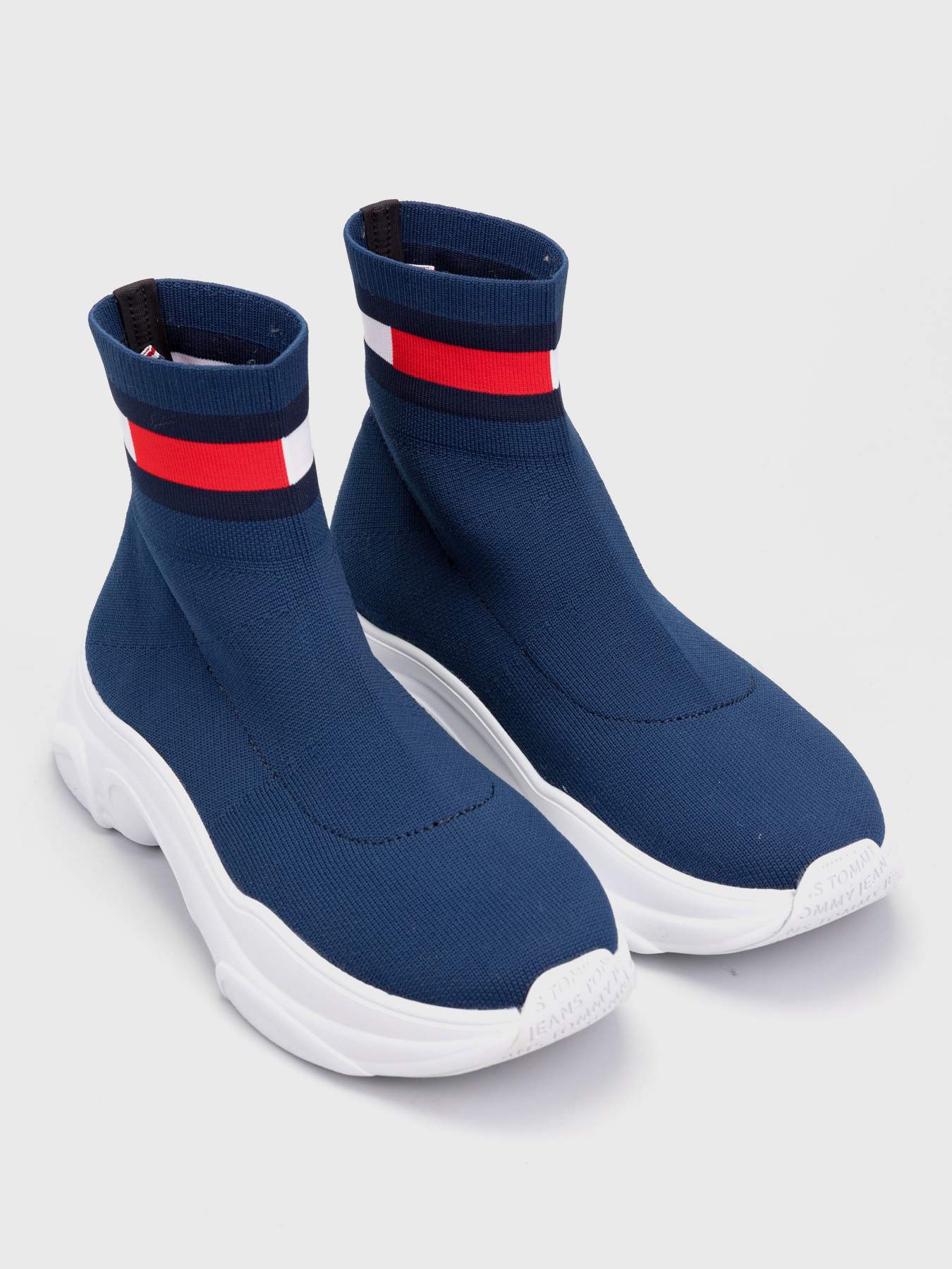 Черевики та чоботи Tommy Hilfiger модель EN0EN01163-DB9 Фото