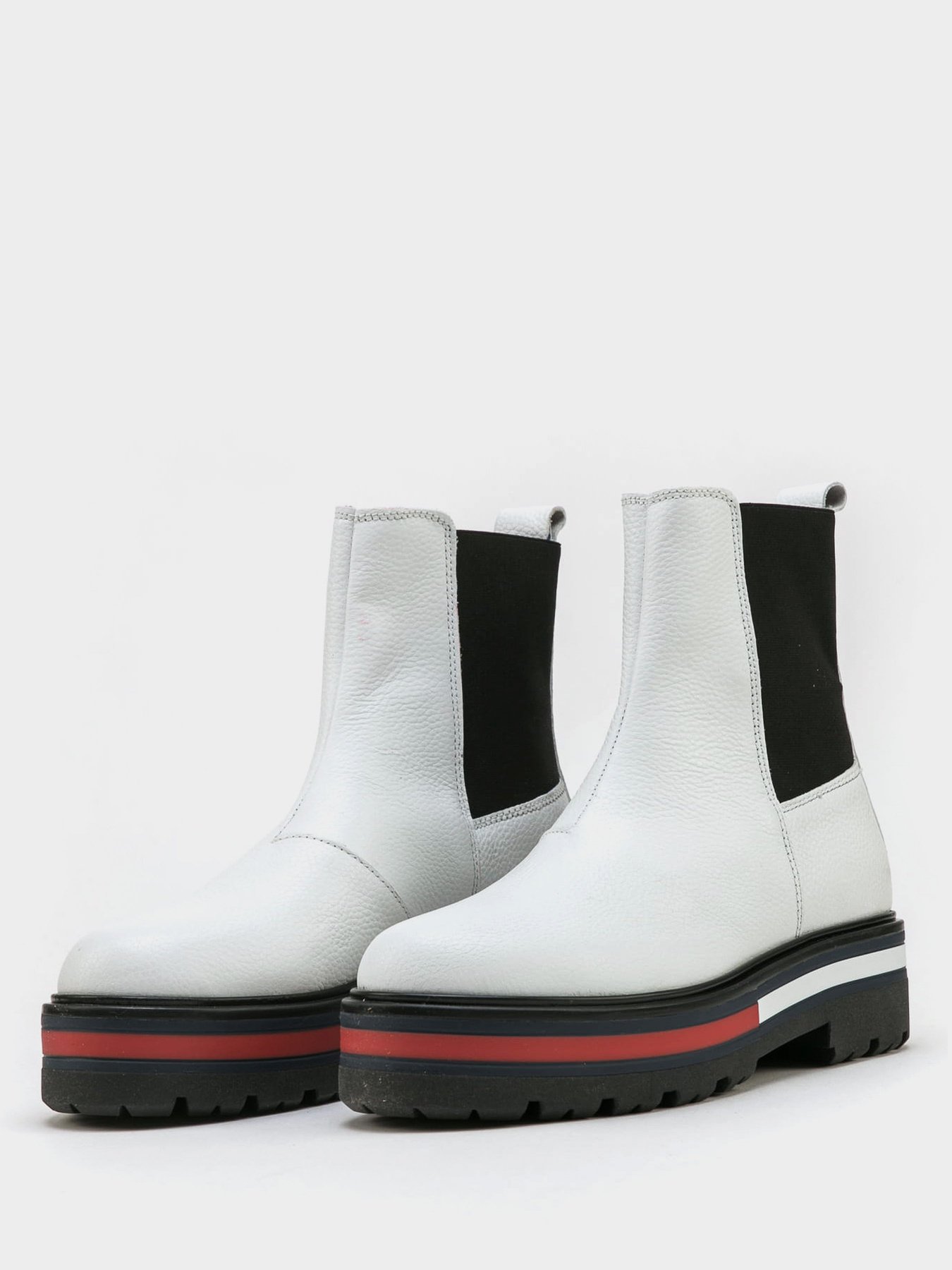 Черевики та чоботи Tommy Hilfiger модель EN0EN01069-YBR Черевики та чоботи Tommy Hilfiger модель EN0EN01069-YBR Фото