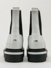 Черевики та чоботи Tommy Hilfiger модель EN0EN01069-YBR Фото