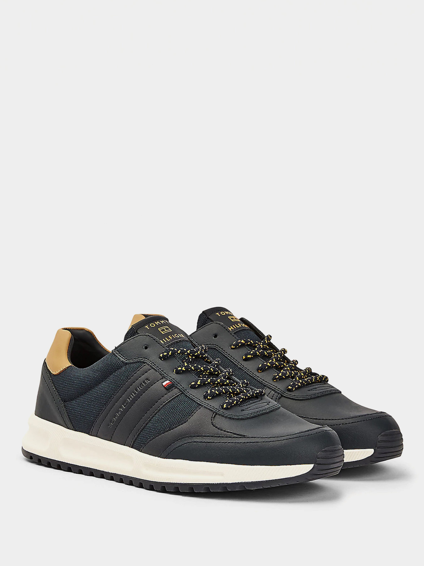 Кросівки Tommy Hilfiger модель FM0FM03002-DW5 Фото