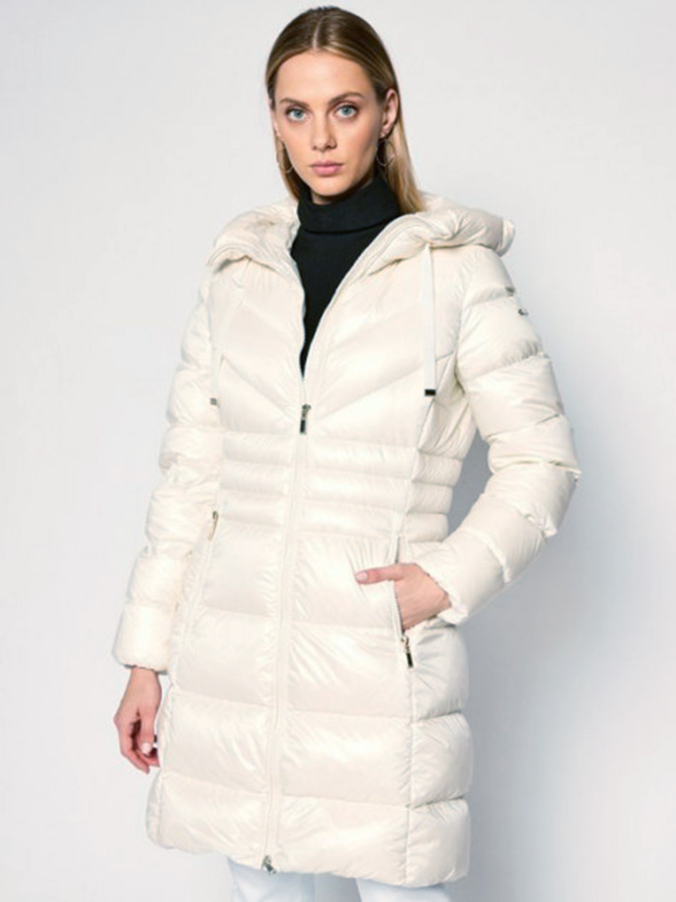 Куртки та дублянки Geox Alhour модель W0426N-T2657-F1499 Фото