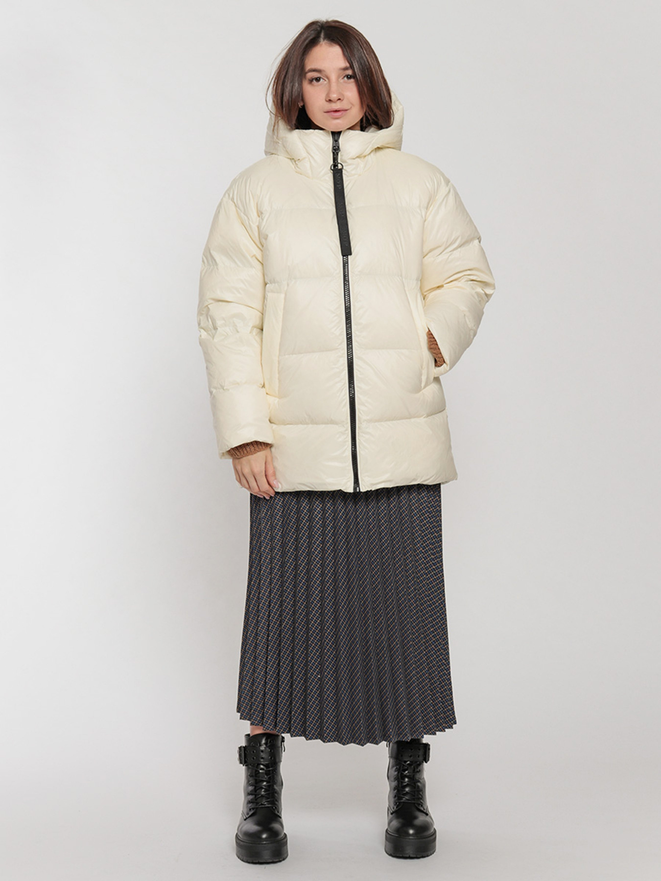 Куртки та дублянки Marc O’Polo модель 009108970085-113 Фото