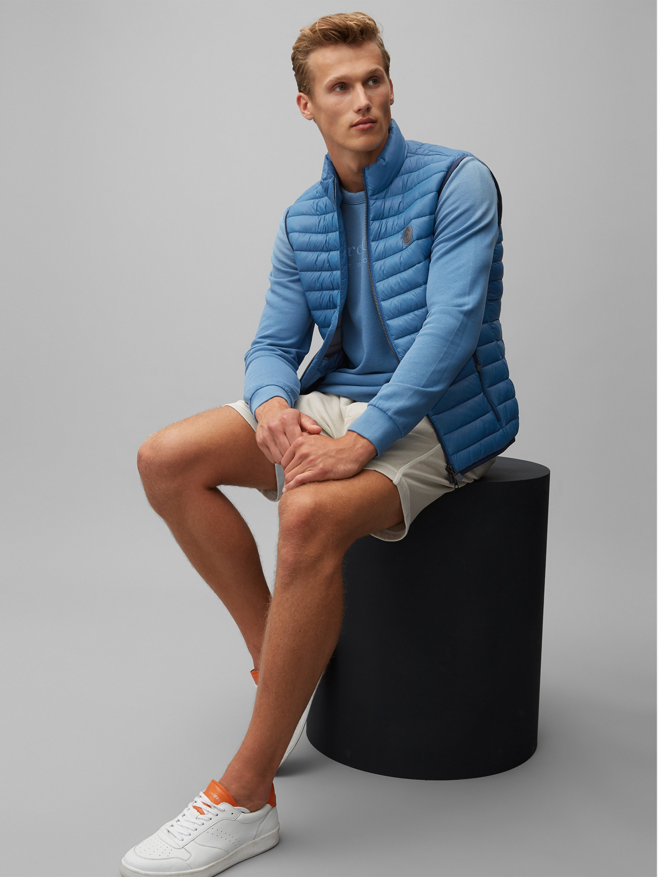 Жилети Marc O’Polo модель 026114272052-840 Фото