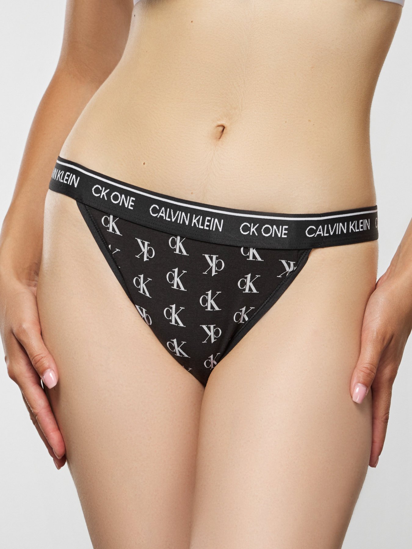 Нижнее белье Calvin Klein Underwear модель QF5834E_SL5_0041 Фото