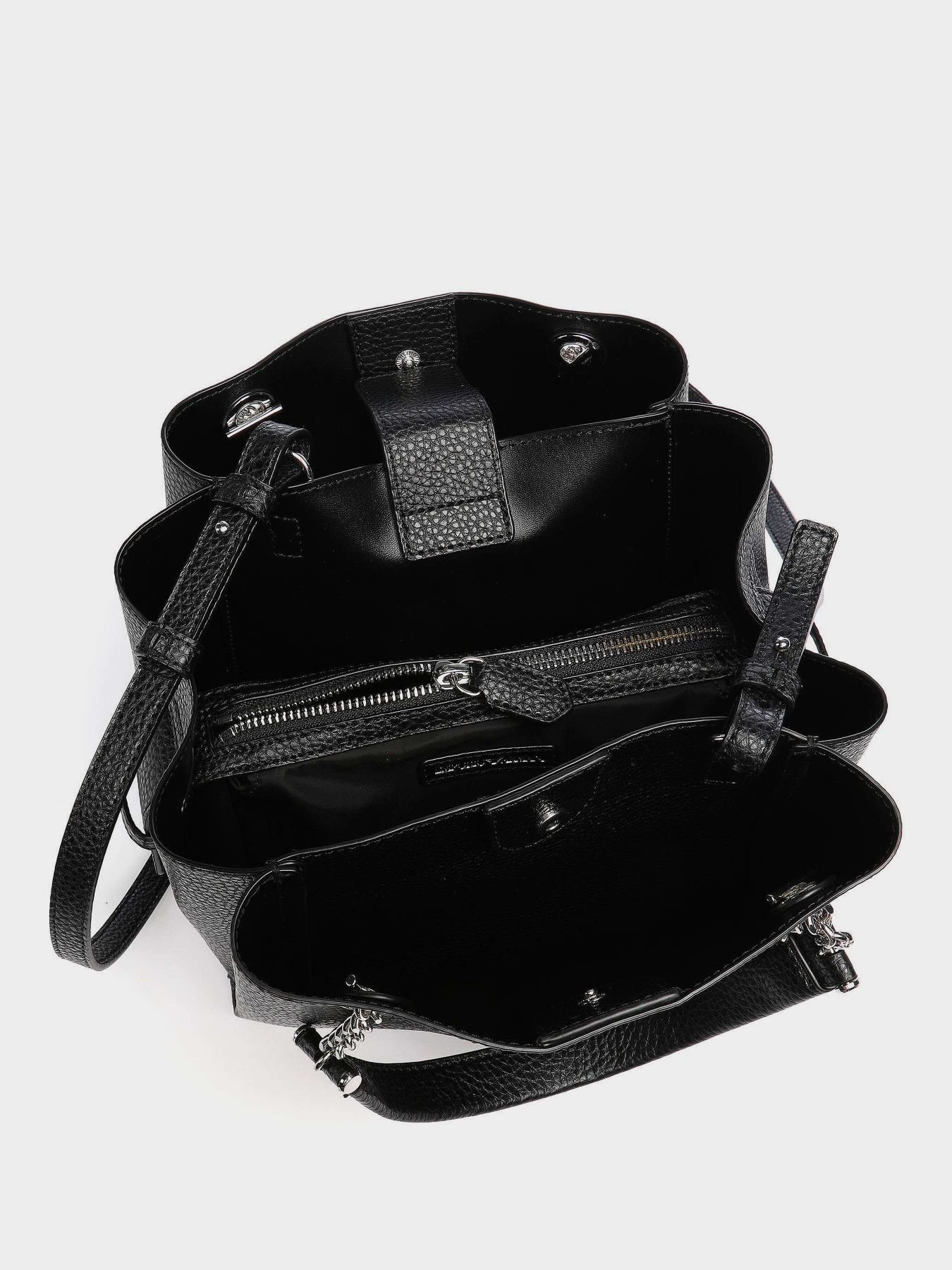 Сумки Emporio Armani модель Y3D159-YFN6E-81386 Сумки Emporio Armani модель Y3D159-YFN6E-81386 Фото