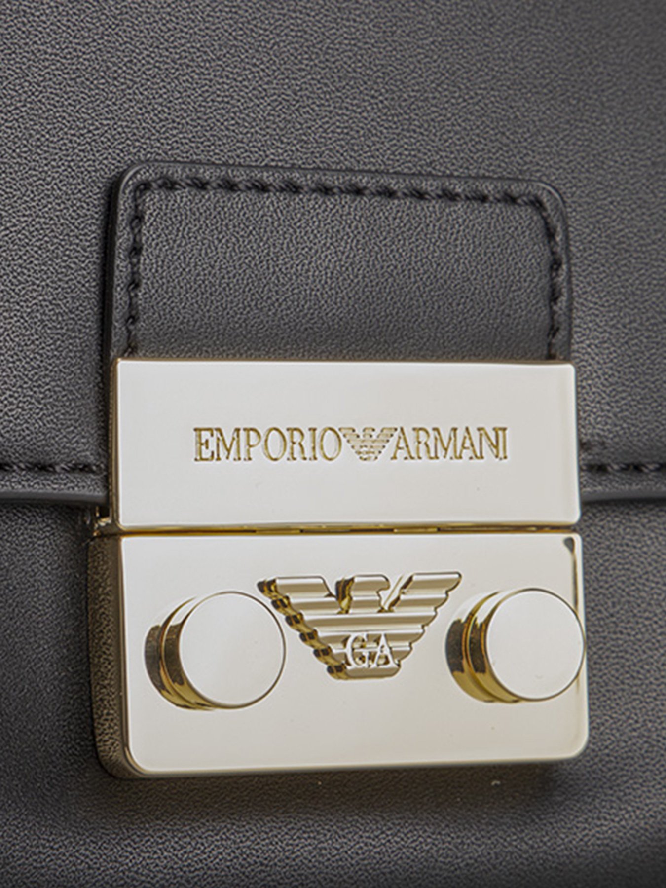 Сумки Emporio Armani модель Y3E173-YFO1B-80001 Сумки Emporio Armani модель Y3E173-YFO1B-80001 Фото