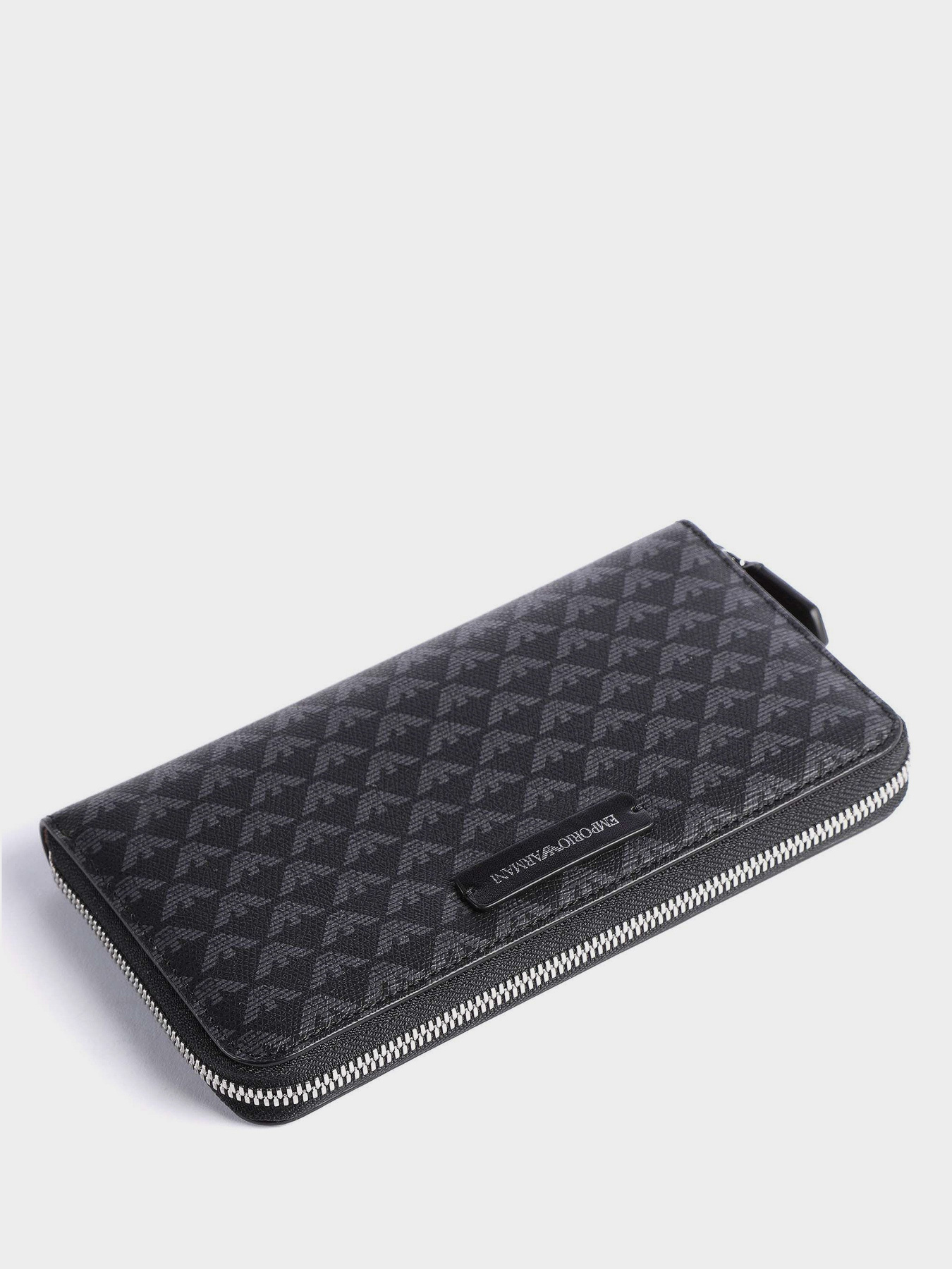 Гаманці Emporio Armani модель Y3H168-YFH1E-81386 Фото