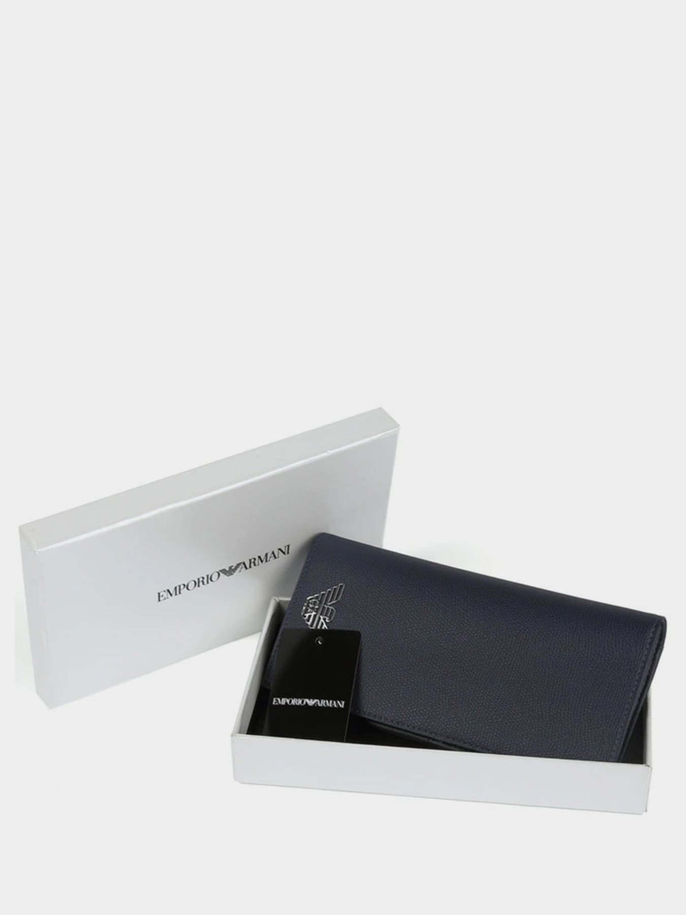 Кошельки Emporio Armani модель Y4R170-YLA0E-80455 Кошельки Emporio Armani модель Y4R170-YLA0E-80455 Фото