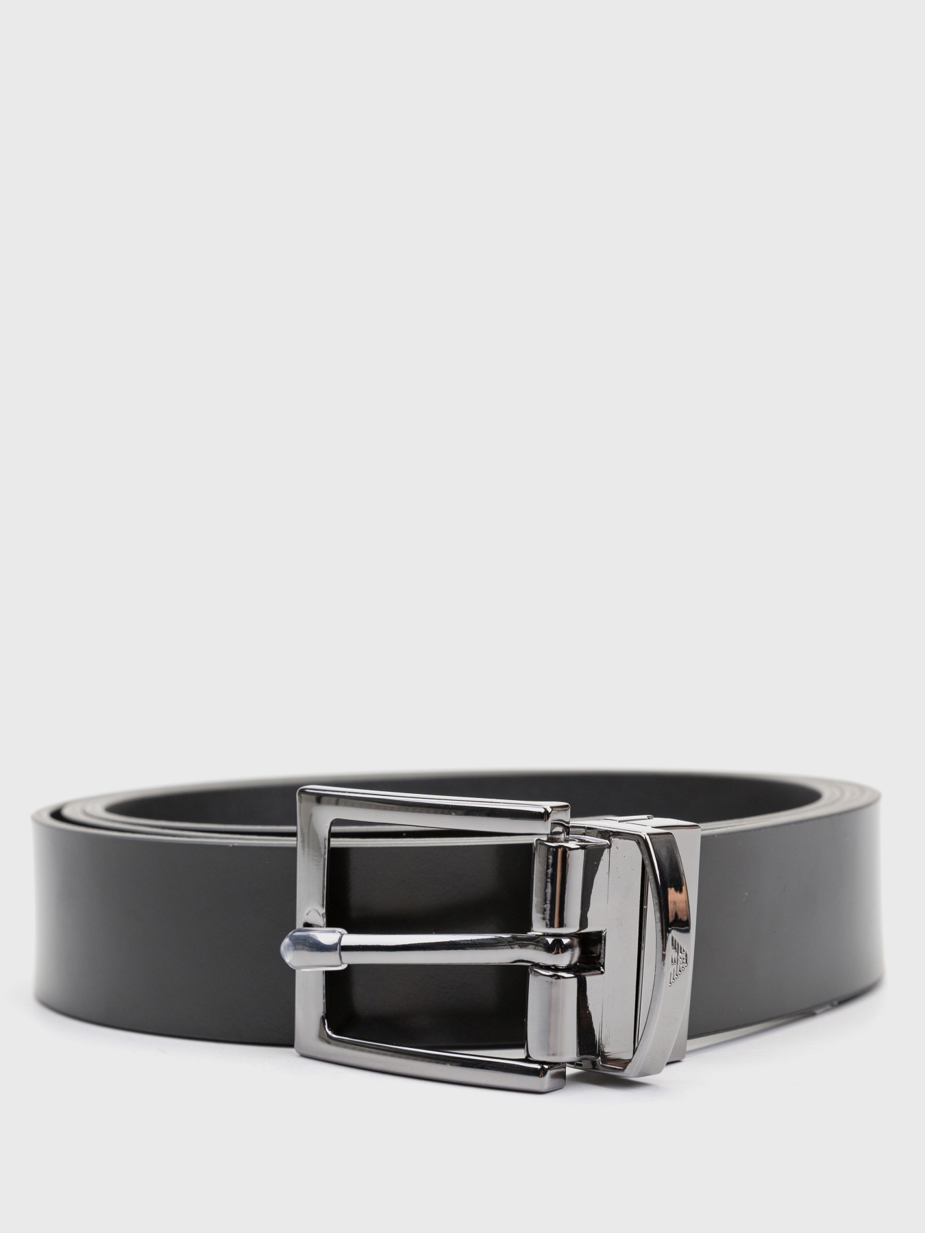 Ремені Emporio Armani модель Y4S424-Y002J-88001 Фото