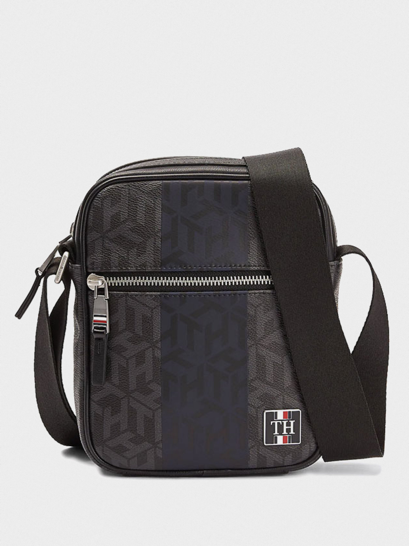 Сумки Tommy Hilfiger Modern модель AM0AM06256-BDS Фото