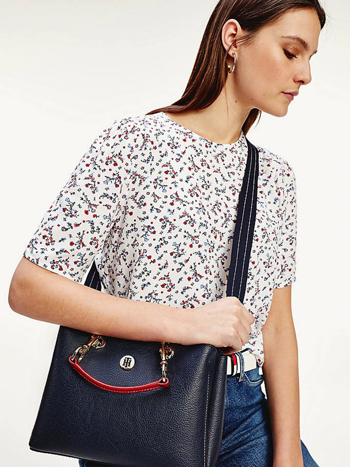 Сумки Tommy Hilfiger модель AW0AW08516-CJM Фото
