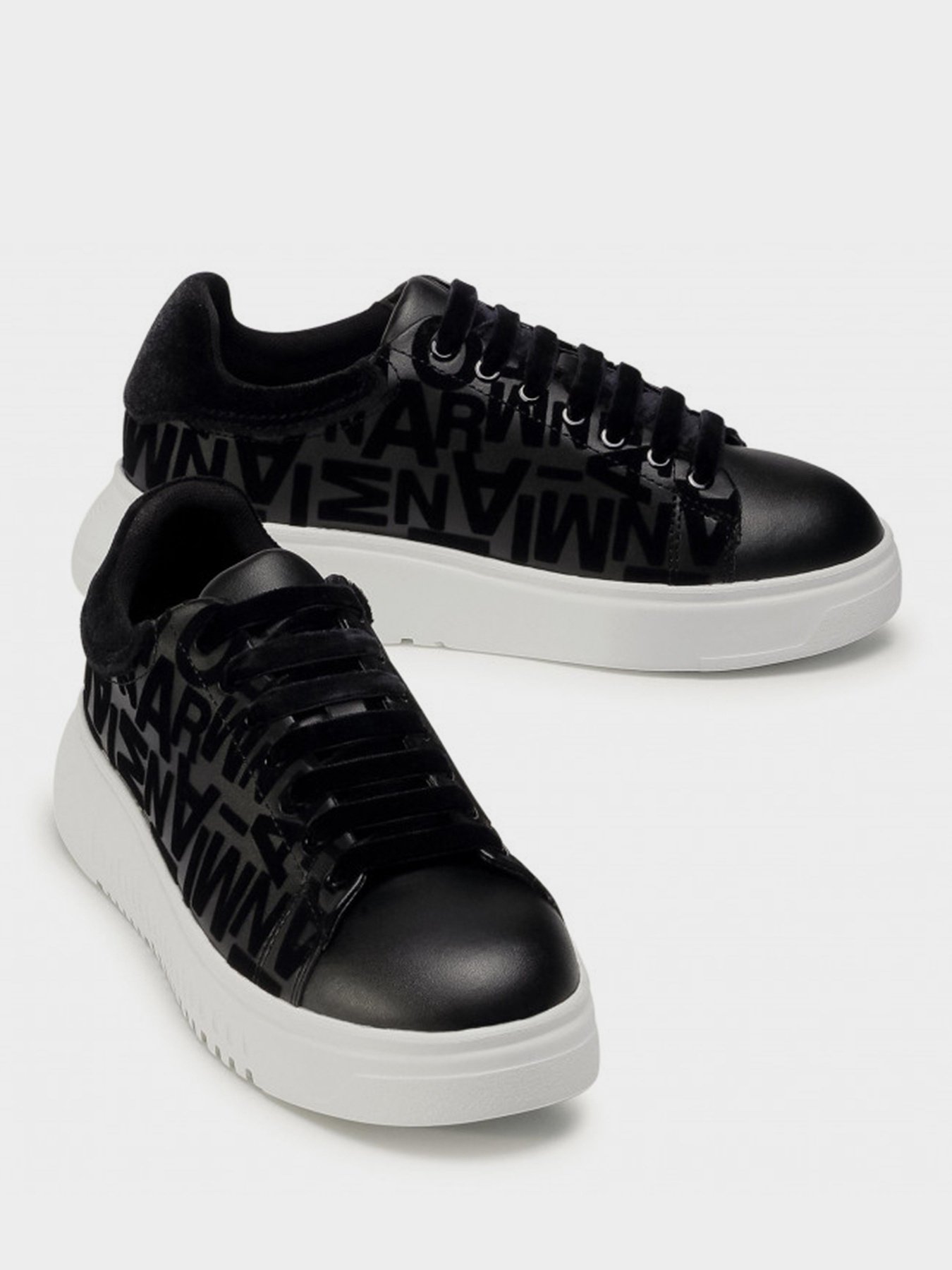 Кросівки Emporio Armani модель X3X024-XM531-A083 Фото
