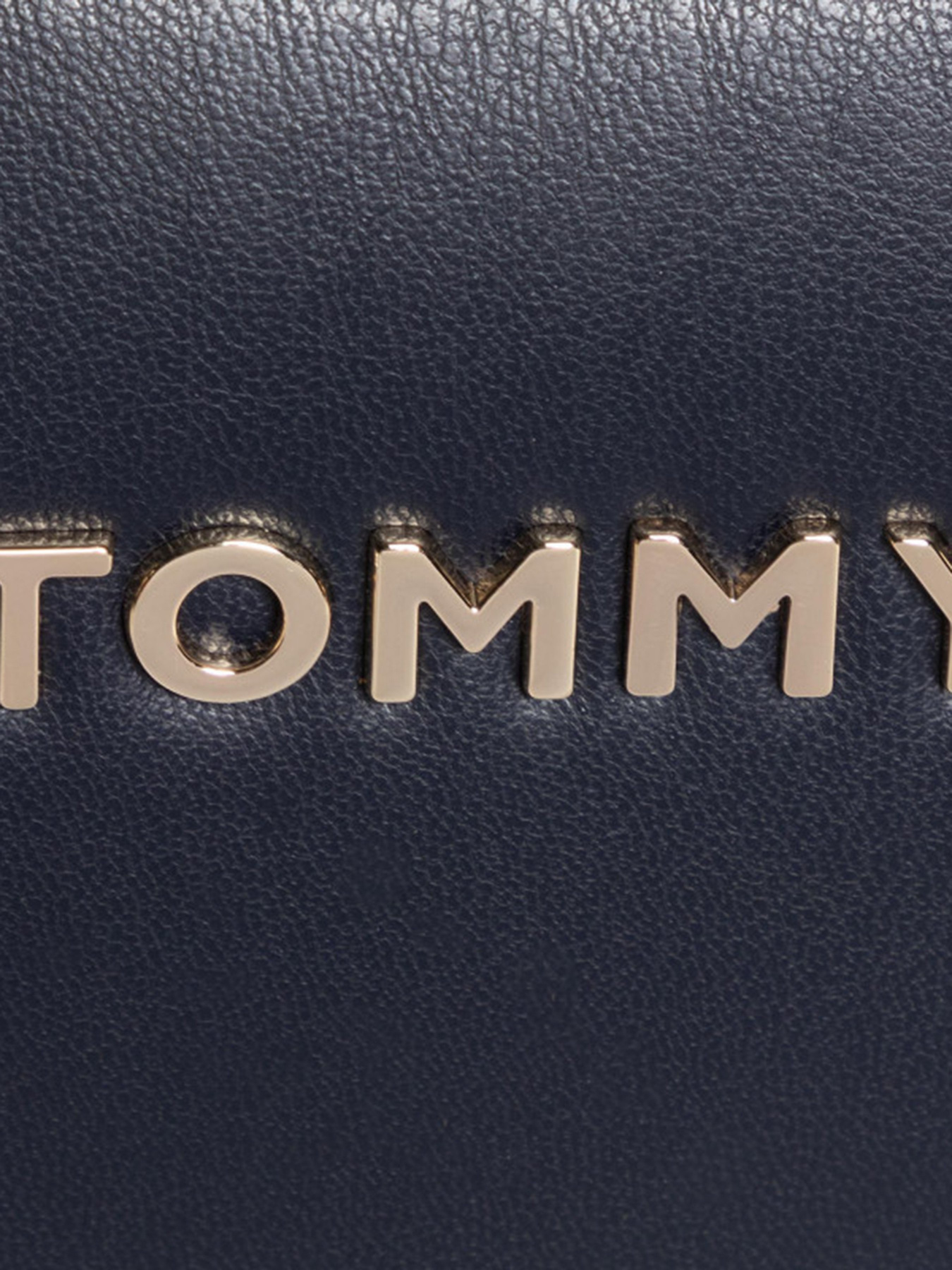 Сумки Tommy Hilfiger модель AW0AW08608-CJM Сумки Tommy Hilfiger модель AW0AW08608-CJM Фото