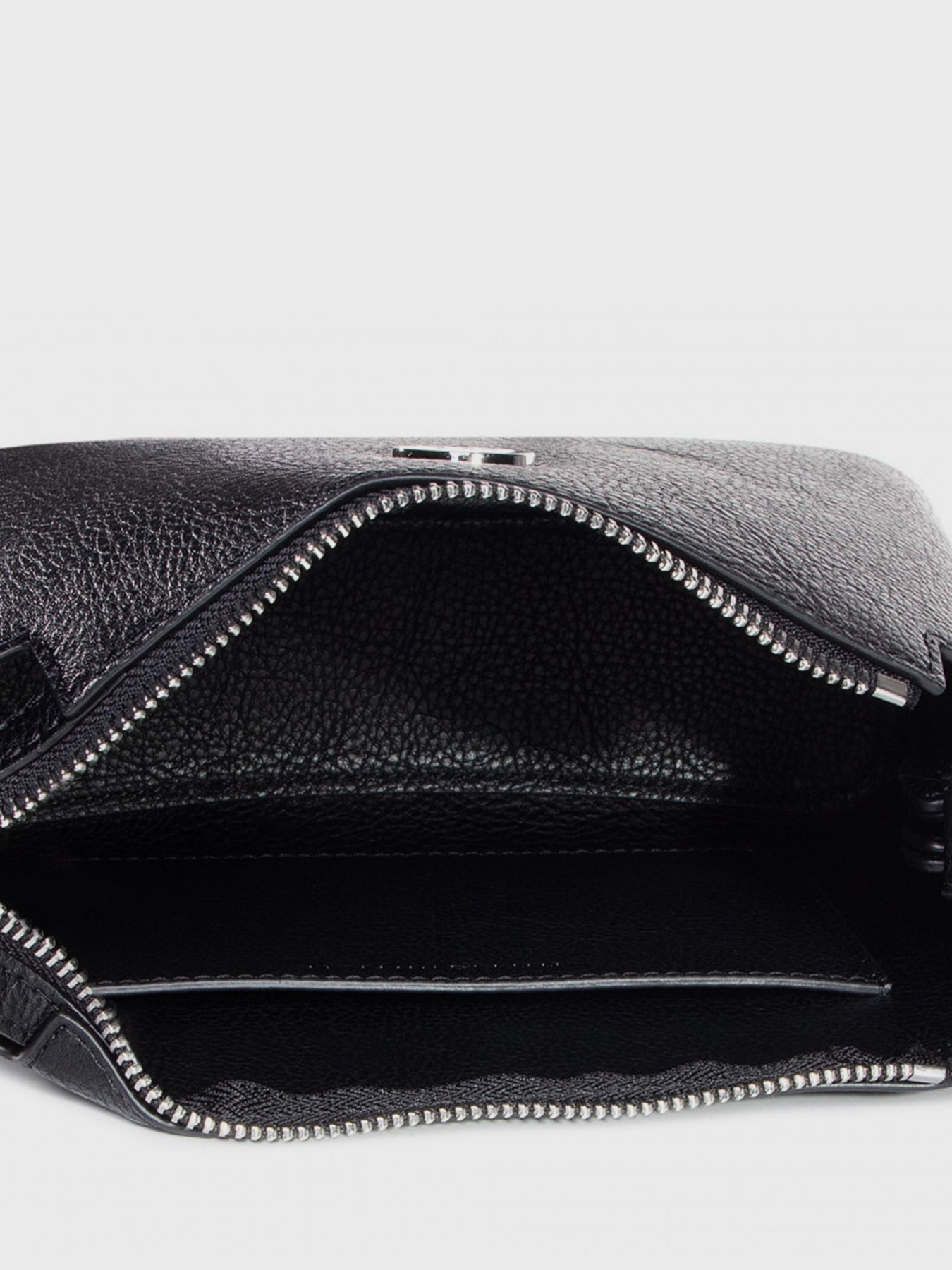 Сумки Tommy Hilfiger модель AW0AW08760-BDS Сумки Tommy Hilfiger модель AW0AW08760-BDS Фото